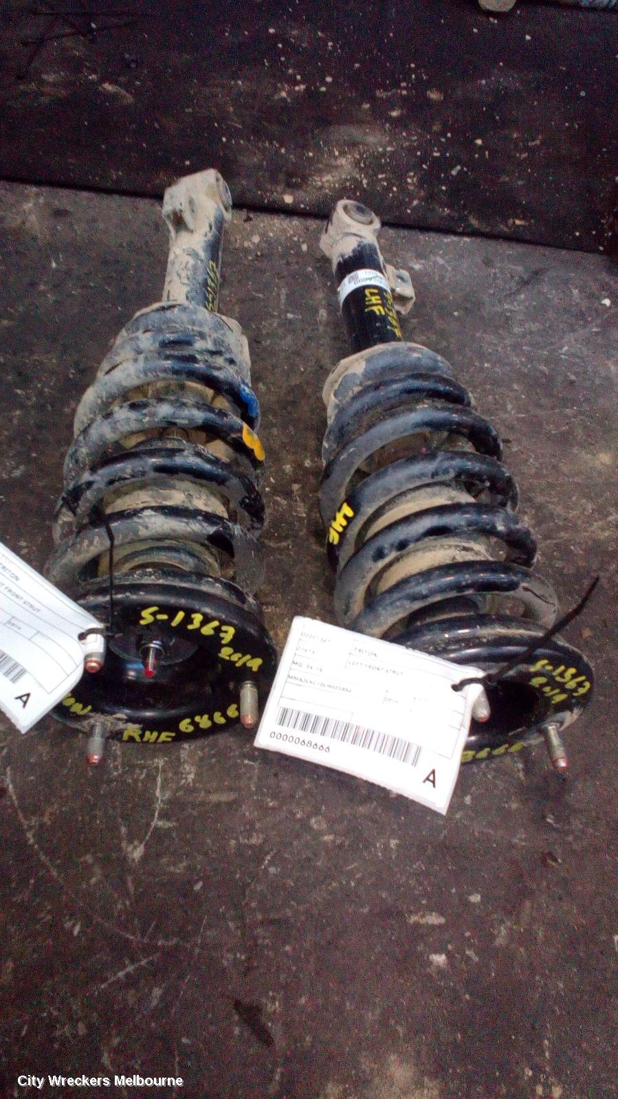 MITSUBISHI TRITON RIGHT FRONT STRUT, MQ-MR, 03/2015 - 10/2023