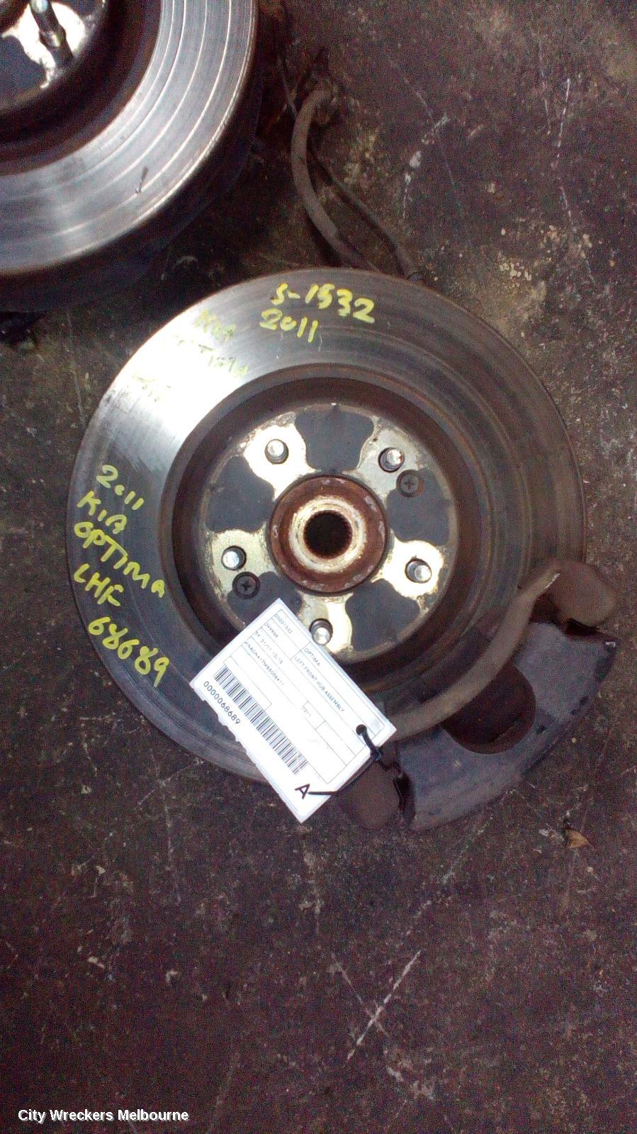KIA OPTIMA LEFT FRONT HUB ASSEMBLY, TF, 01/2011 - 10/2015