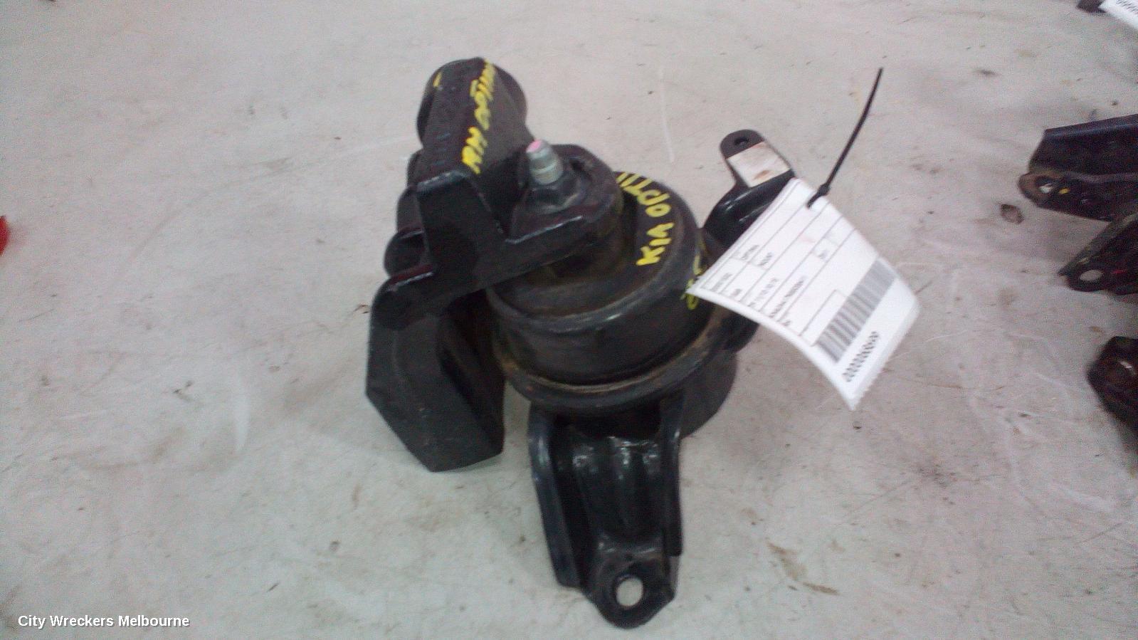 KIA OPTIMA MOUNT, TF 11/2010 - 10/2015