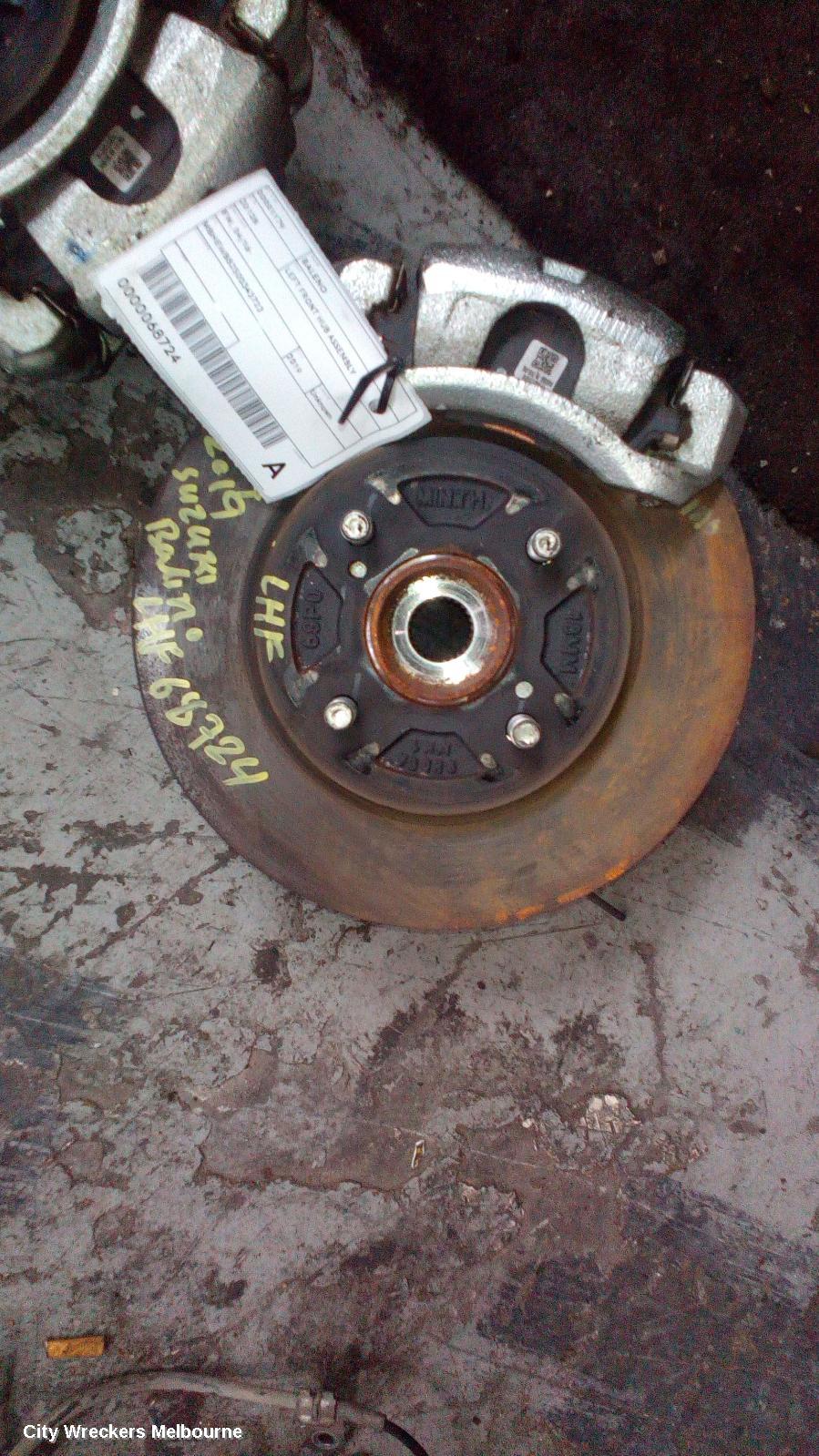 SUZUKI BALENO LEFT FRONT HUB ASSEMBLY, EW, 04/2016 - 12/2022