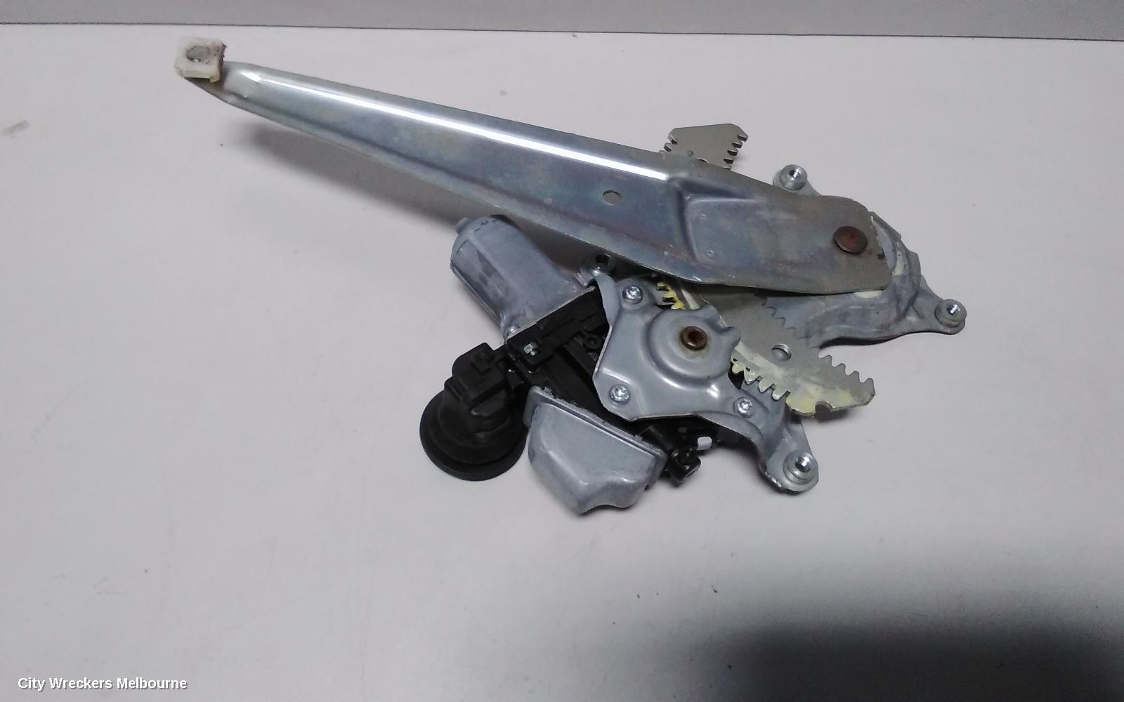 TOYOTA COROLLA RIGHT REAR WND REG/MOTOR, ZRE182R, HATCH, 10/2012 - 06/2018