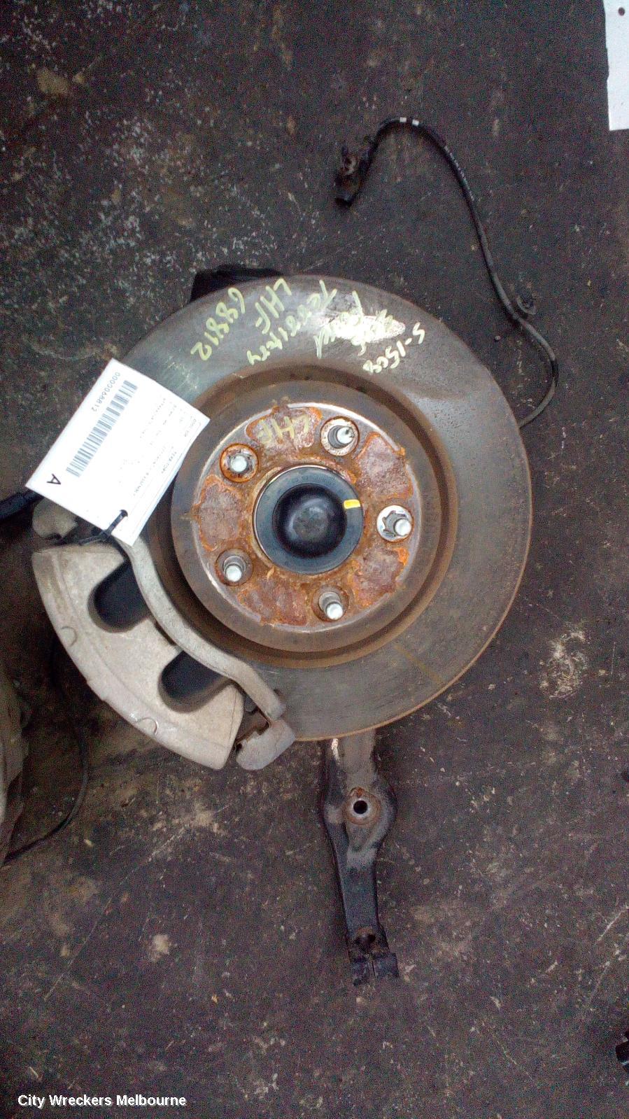 FORD TERRITORY LEFT FRONT HUB ASSEMBLY, SZ MKI-MKII, RWD, 04/2011 - 12/2016