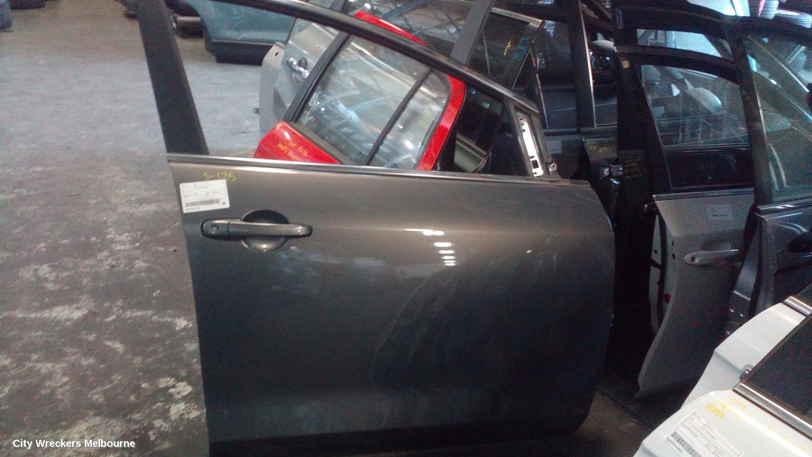 MAZDA CX7 RIGHT FRONT DOOR, ER, 11/2006 - 02/2012