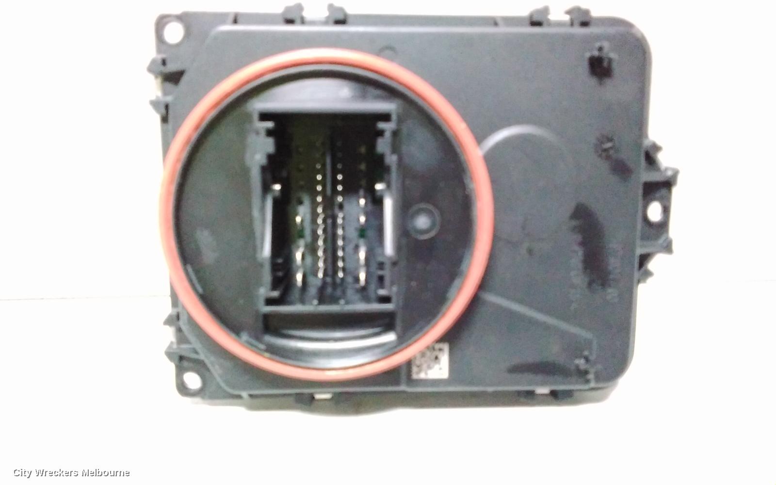 VOLKSWAGEN TIGUAN RIGHT HEADLAMP, 5NA, LED TYPE, 06/2016 ONWARDS
