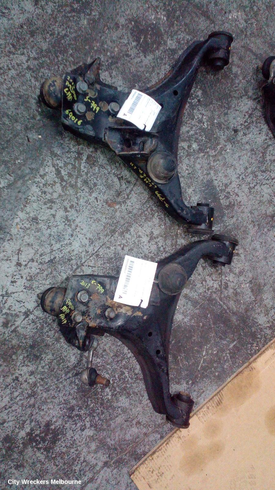 MITSUBISHI PAJERO RIGHT FRONT LOWER CONTROL ARM, NS-NX, 11/2006 ONWARDS