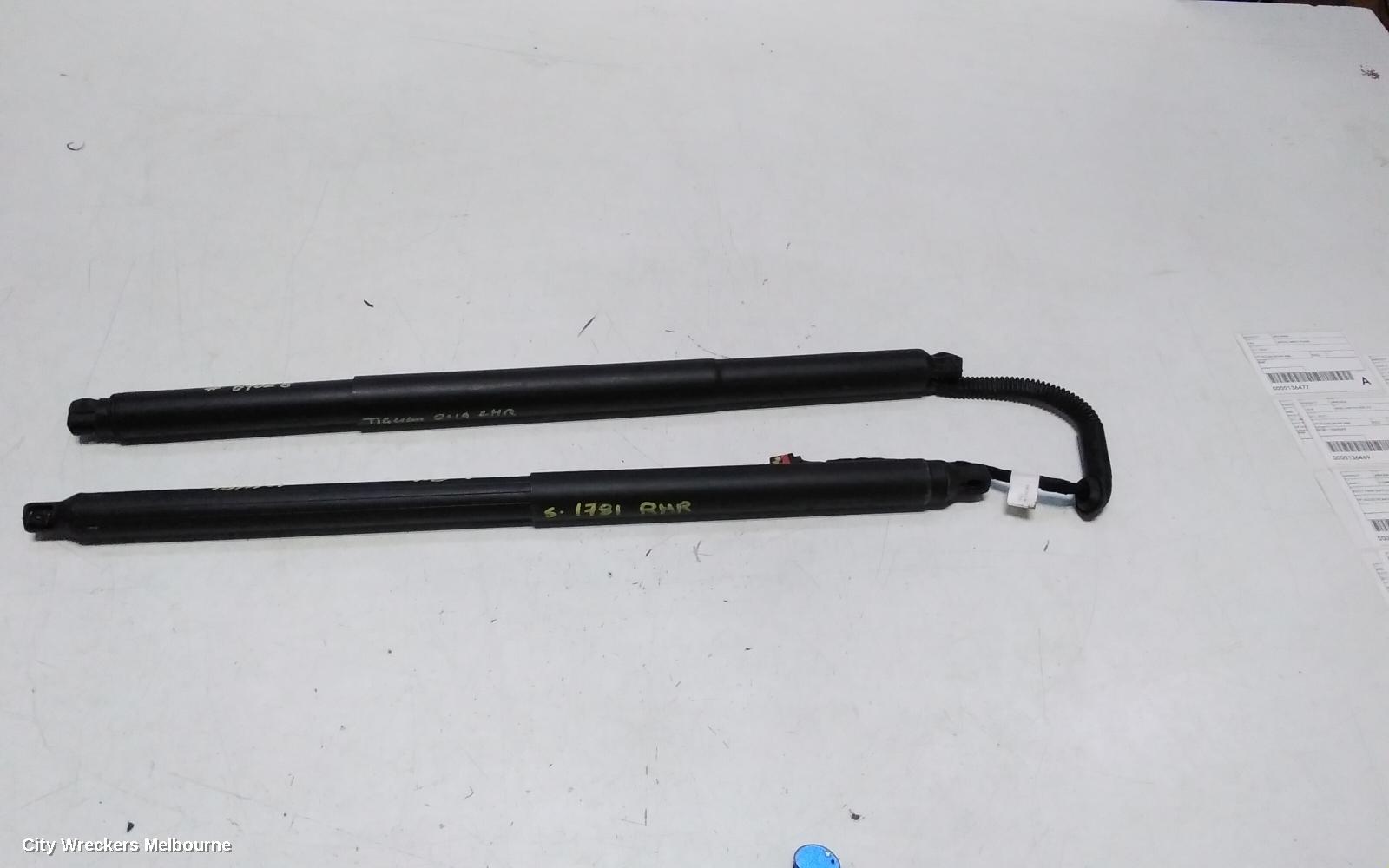 VOLKSWAGEN TIGUAN HATCH STRUT, TAILGATE STRUT (PAIR), POWER LIFT TYPE, 5NA, 06/2016 ONWARDS