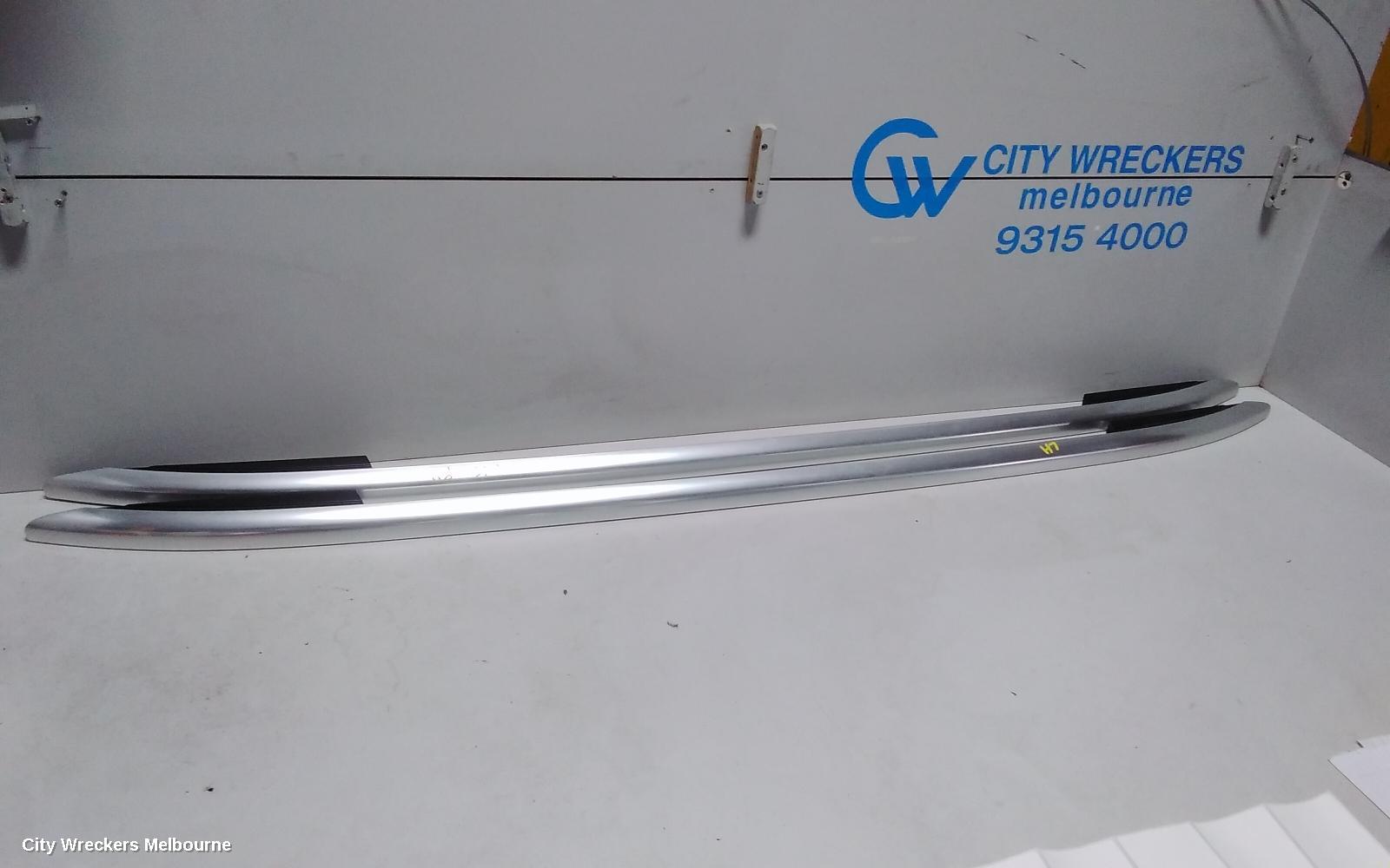 VOLKSWAGEN TIGUAN ROOF RAIL