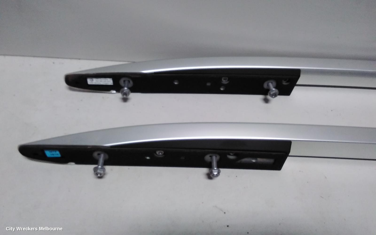 VOLKSWAGEN TIGUAN ROOF RAIL