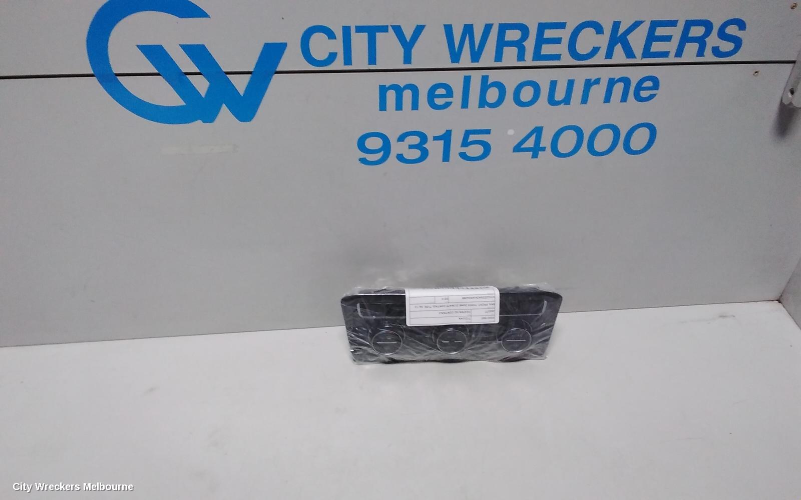 VOLKSWAGEN TIGUAN HEATER/AC CONTROLS, 5NA, FRONT, THREE ZONE CLIMATE CONTROL, NON SEAT HEATING TYPE, 06/2016 - 05/2021