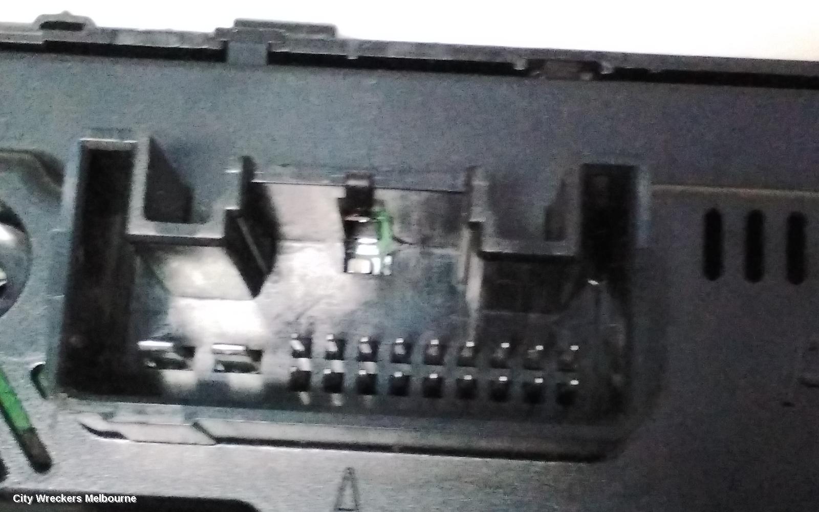 VOLKSWAGEN TIGUAN HEATER/AC CONTROLS, 5NA, FRONT, THREE ZONE CLIMATE CONTROL, NON SEAT HEATING TYPE, 06/2016 - 05/2021