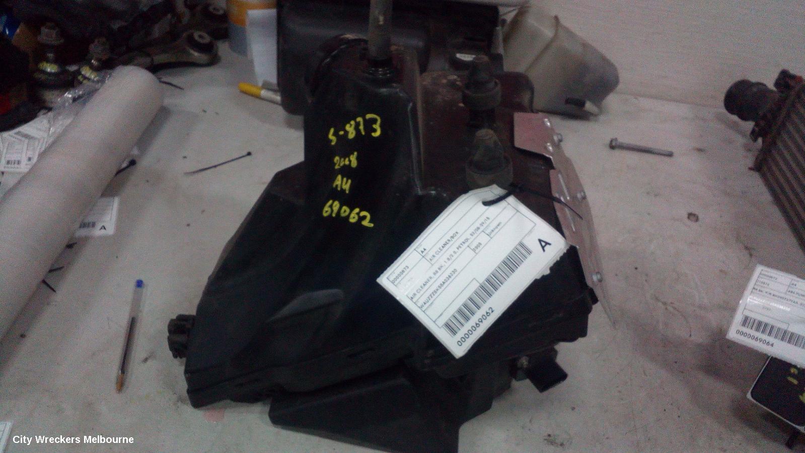 AUDI A4 AIR CLEANER/BOX, AIR CLEANER, B8 8K, 1.8/2.0, PETROL, 02/2008 - 09/2015