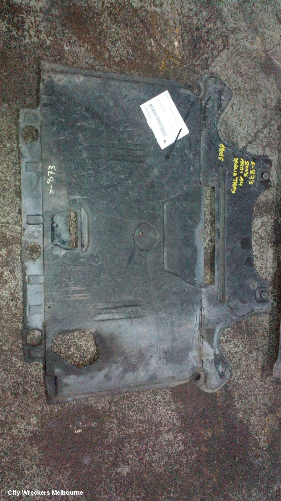 AUDI A4 LOWER ENGINE SPLASH TRAY, B8 8K, MAIN ENGINE UNDERTRAY, 02/2008 - 06/2012
