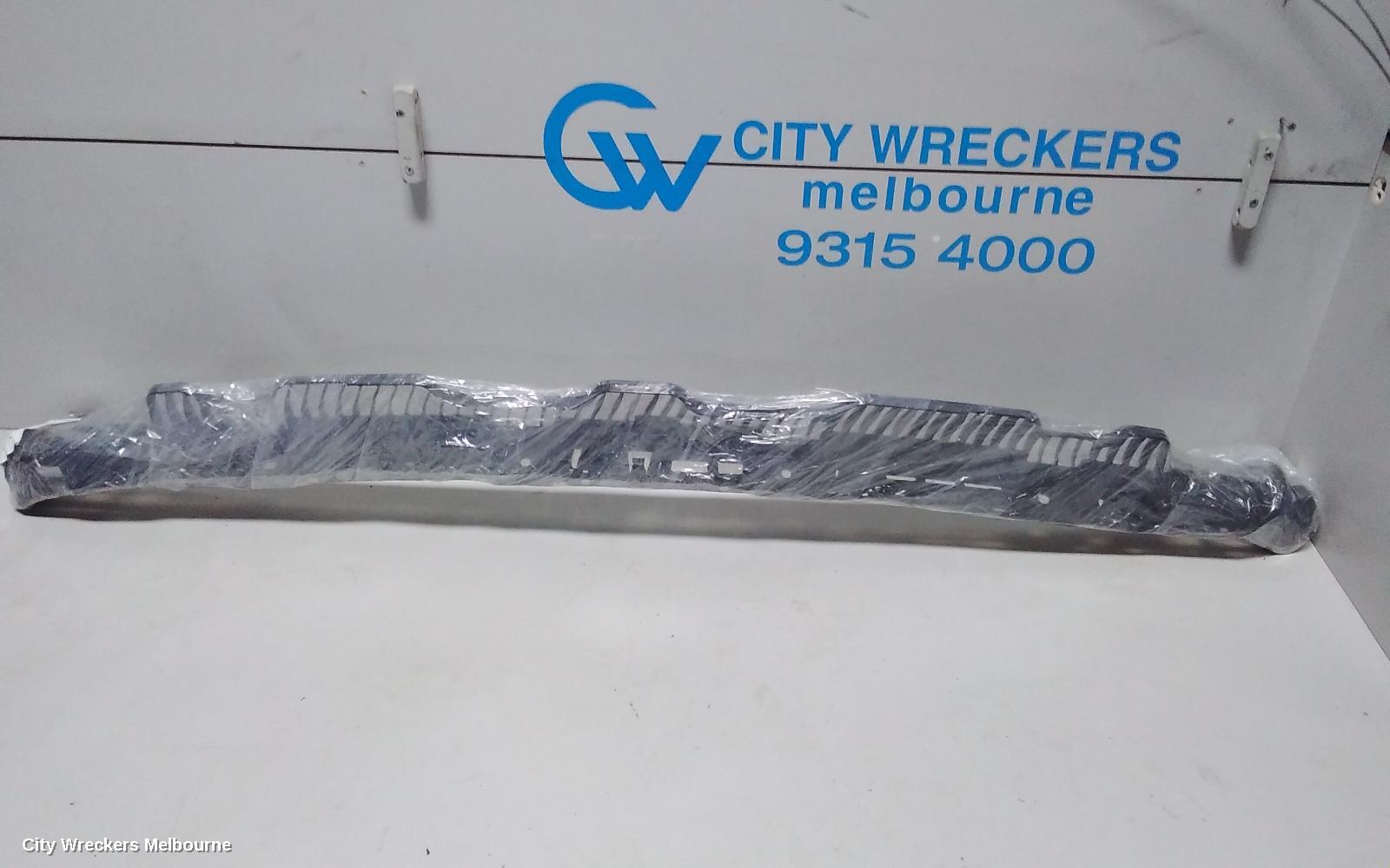 VOLKSWAGEN GOLF R/BAR BRACKET/REINFO, ENERGY ABSORBER, GEN 7, HATCH, 03/2013 ONWARDS