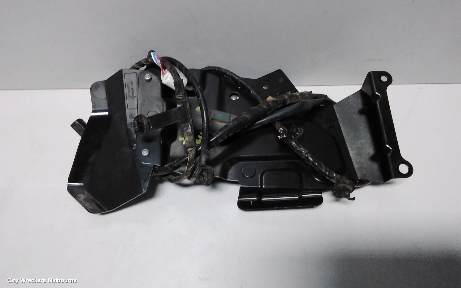 MITSUBISHI ASX, 05/2010 ONWARDS, LHR BLIND SPOT MODULE: 69116