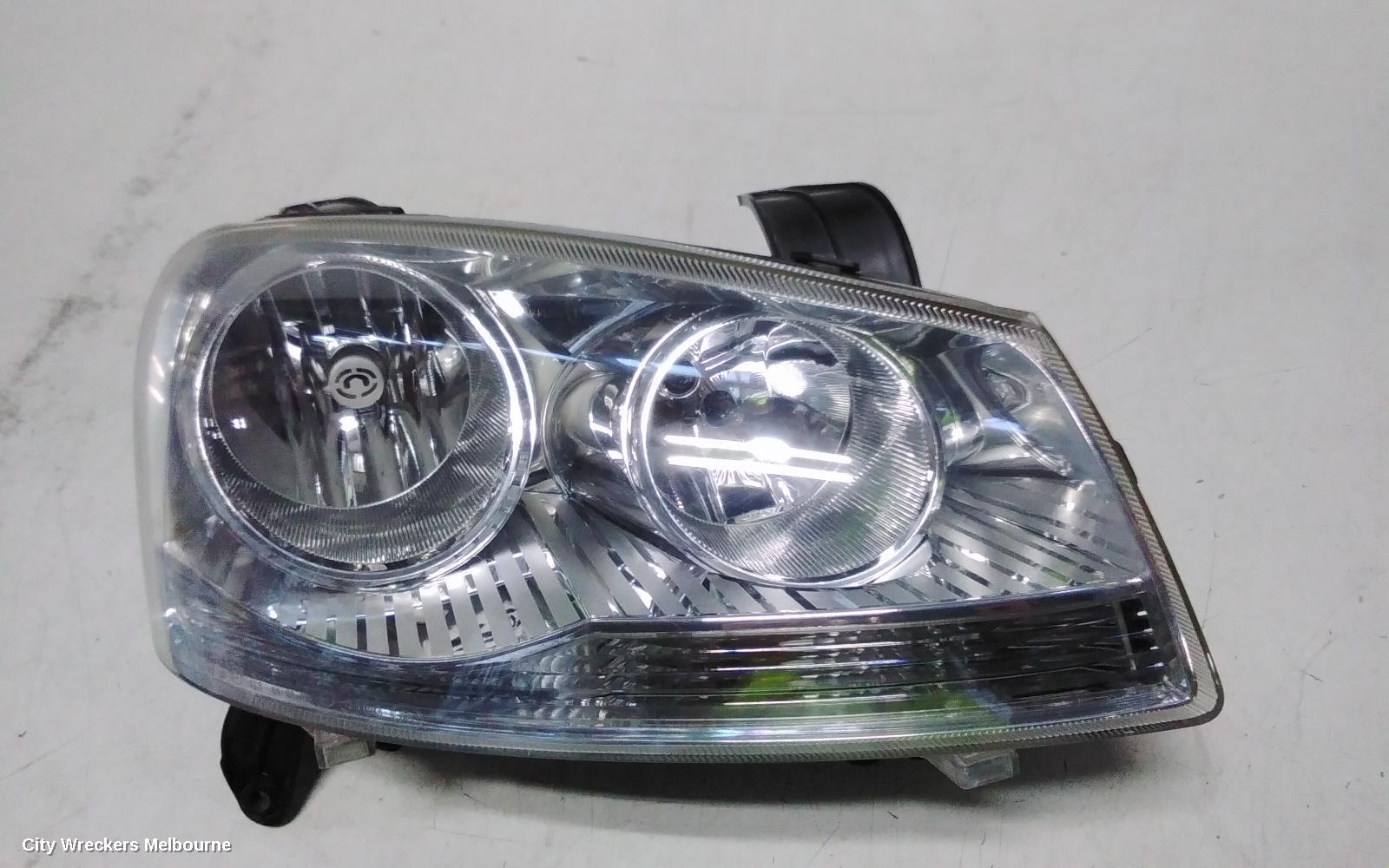 GREAT WALL V200/V240 RIGHT HEADLAMP, K2, 07/2009 - 03/2011