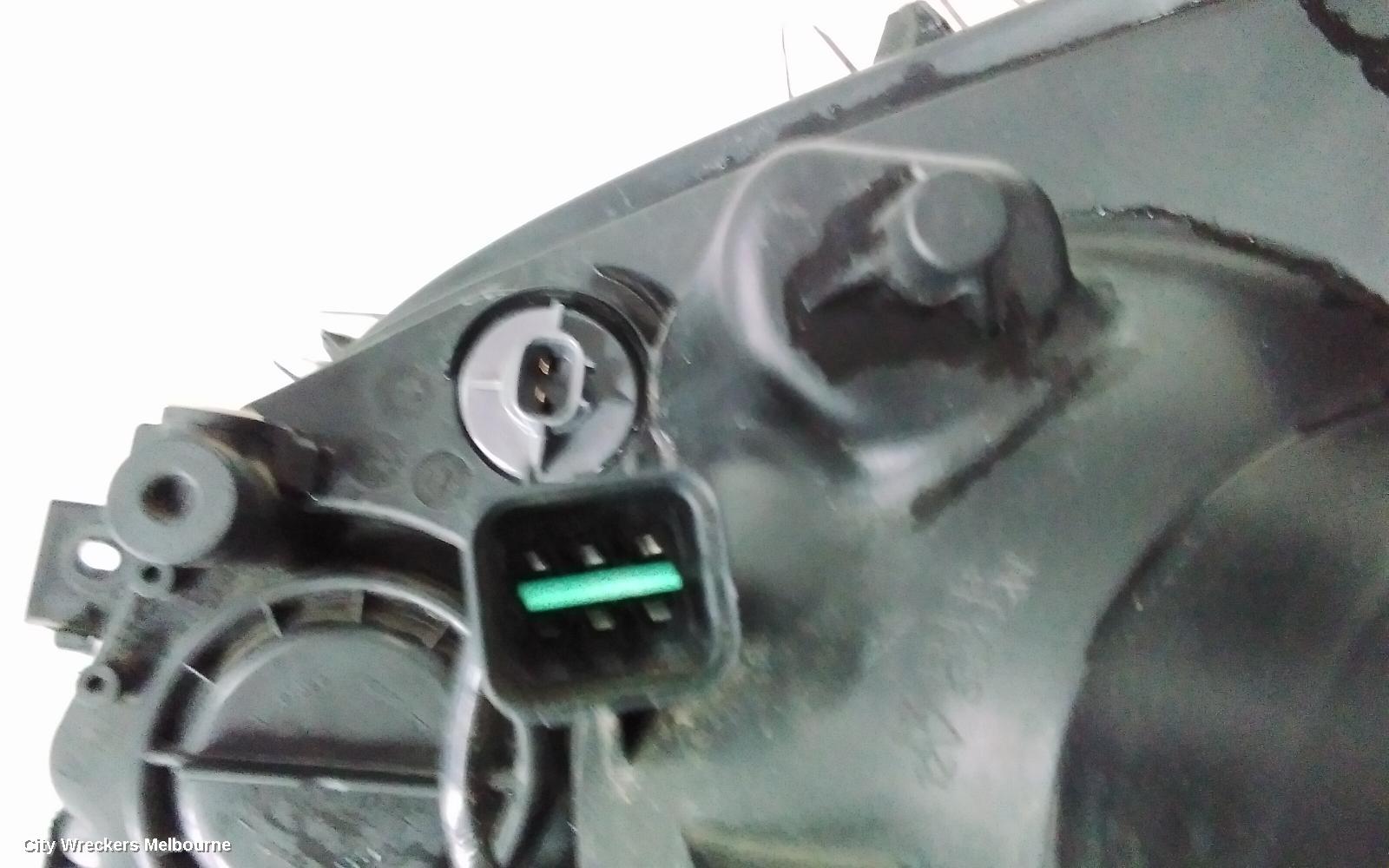 MITSUBISHI 380 RIGHT HEADLAMP, DB, VRX/GT TYPE, 09/2005 - 03/2008