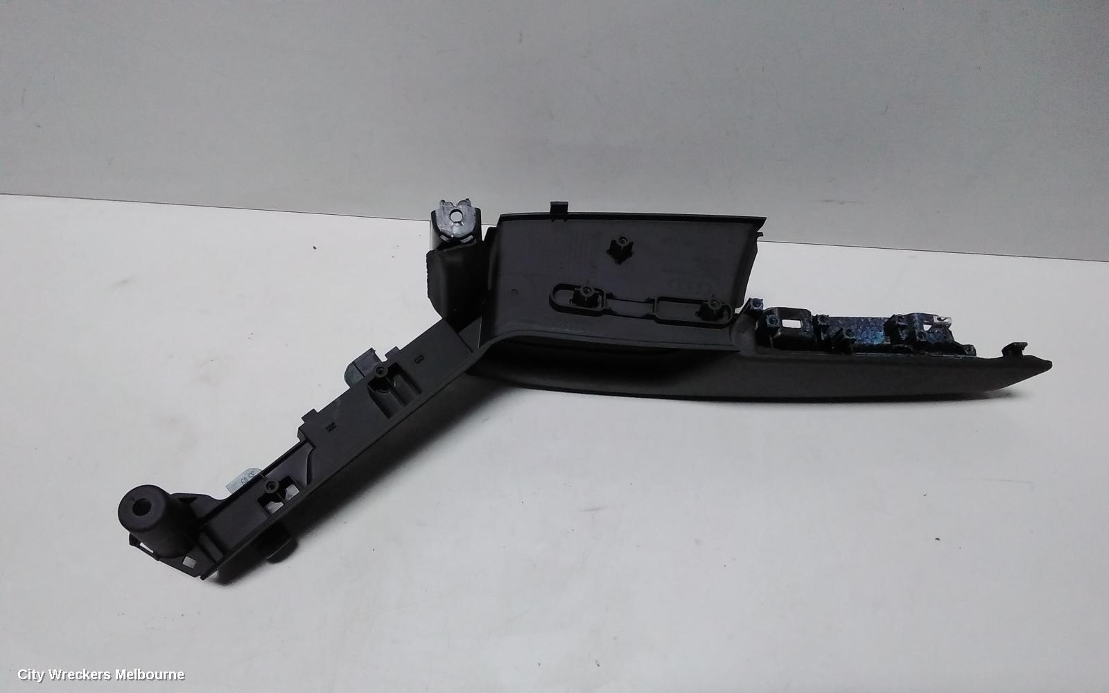 AUDI A4 PWR DR WIND SWITCH, RH FRONT (MASTER SWITCH), B8 8K, 02/2008 - 06/2012