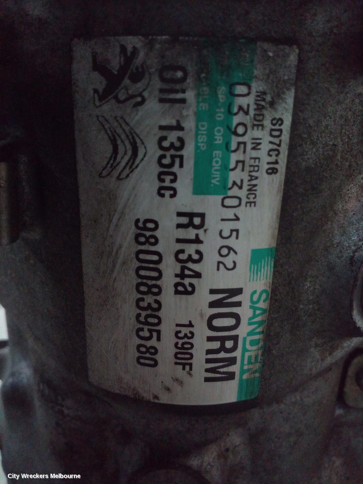 TOYOTA HILUX A/C COMPRESSOR, PETROL, 09/2015 ONWARDS