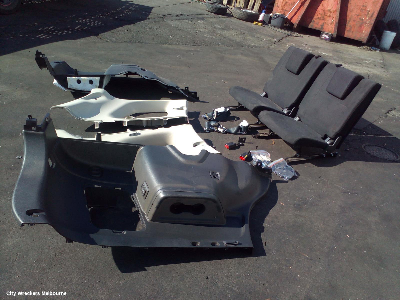 MITSUBISHI OUTLANDER 3RD SEAT, CONVERSION CLOTH, ZK-ZL, 04/2015