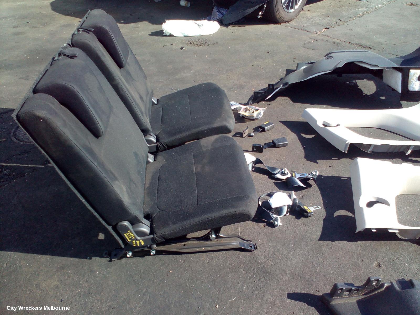MITSUBISHI OUTLANDER 3RD SEAT, CONVERSION CLOTH, ZK-ZL, 04/2015