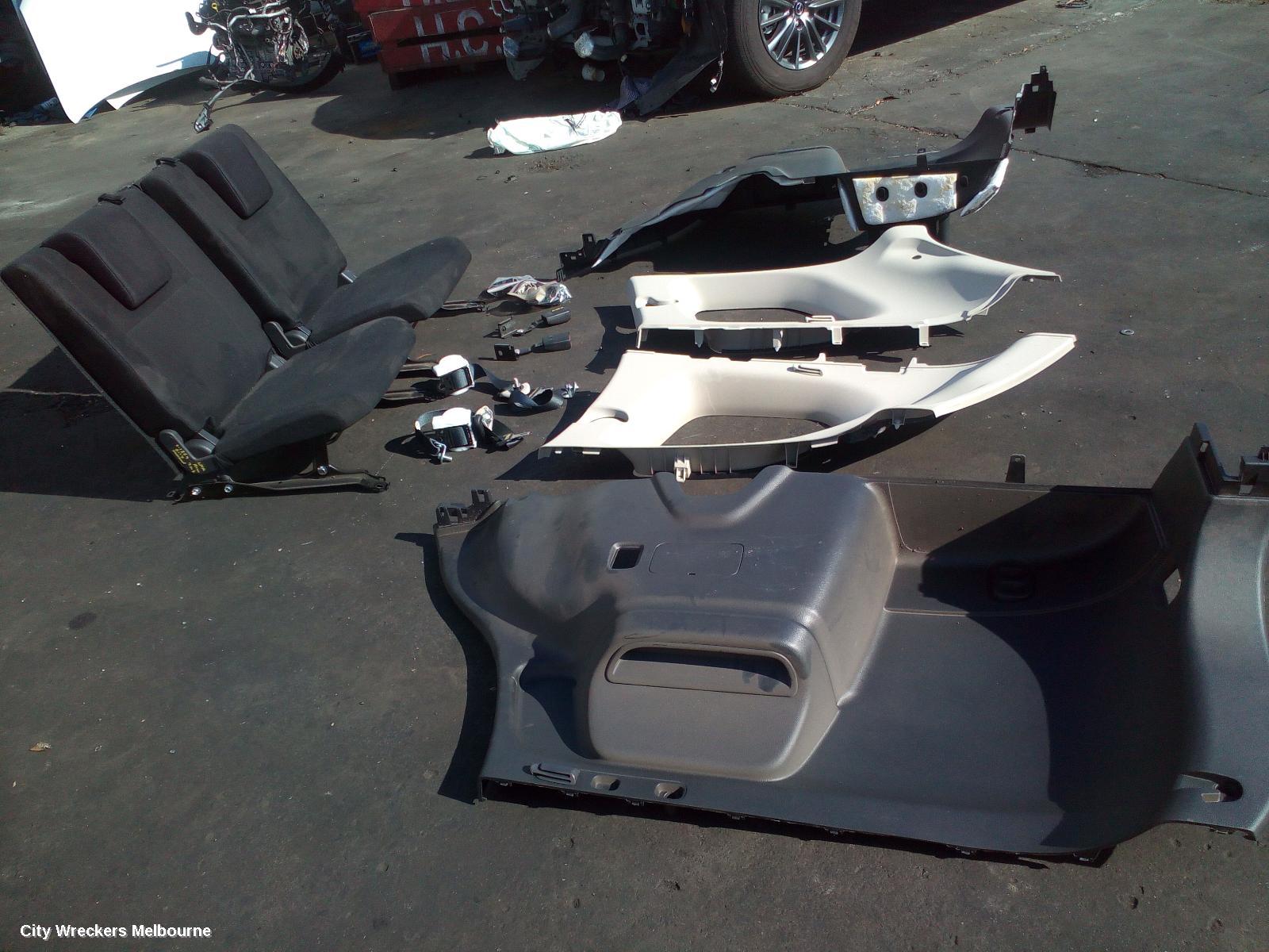 MITSUBISHI OUTLANDER 3RD SEAT, CONVERSION CLOTH, ZK-ZL, 04/2015