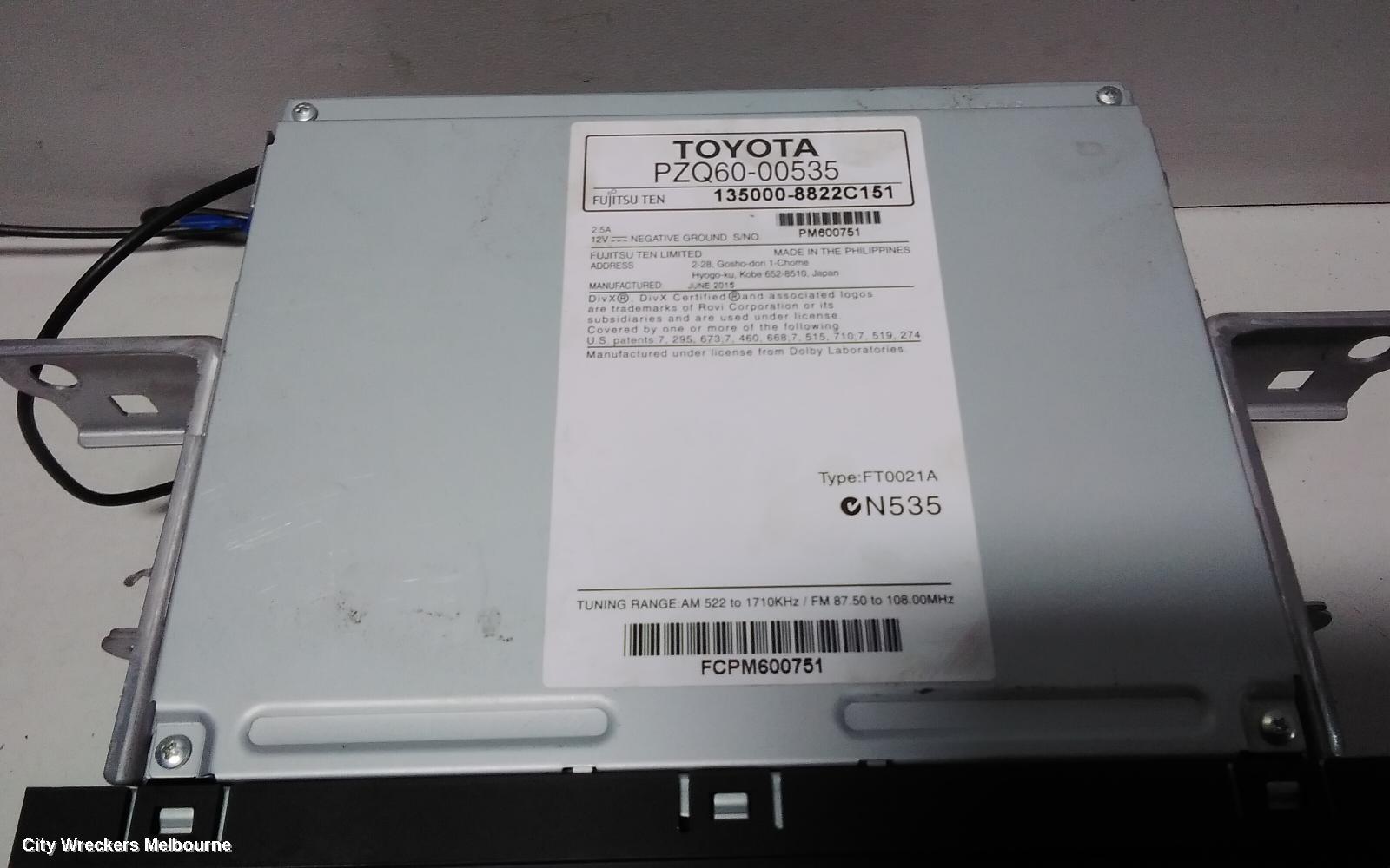 TOYOTA PRIUS RADIO/CD/DVD/SAT/TV, NHP10, PRIUS C, SAT NAV HEAD UNIT, 12/2011 ONWARDS
