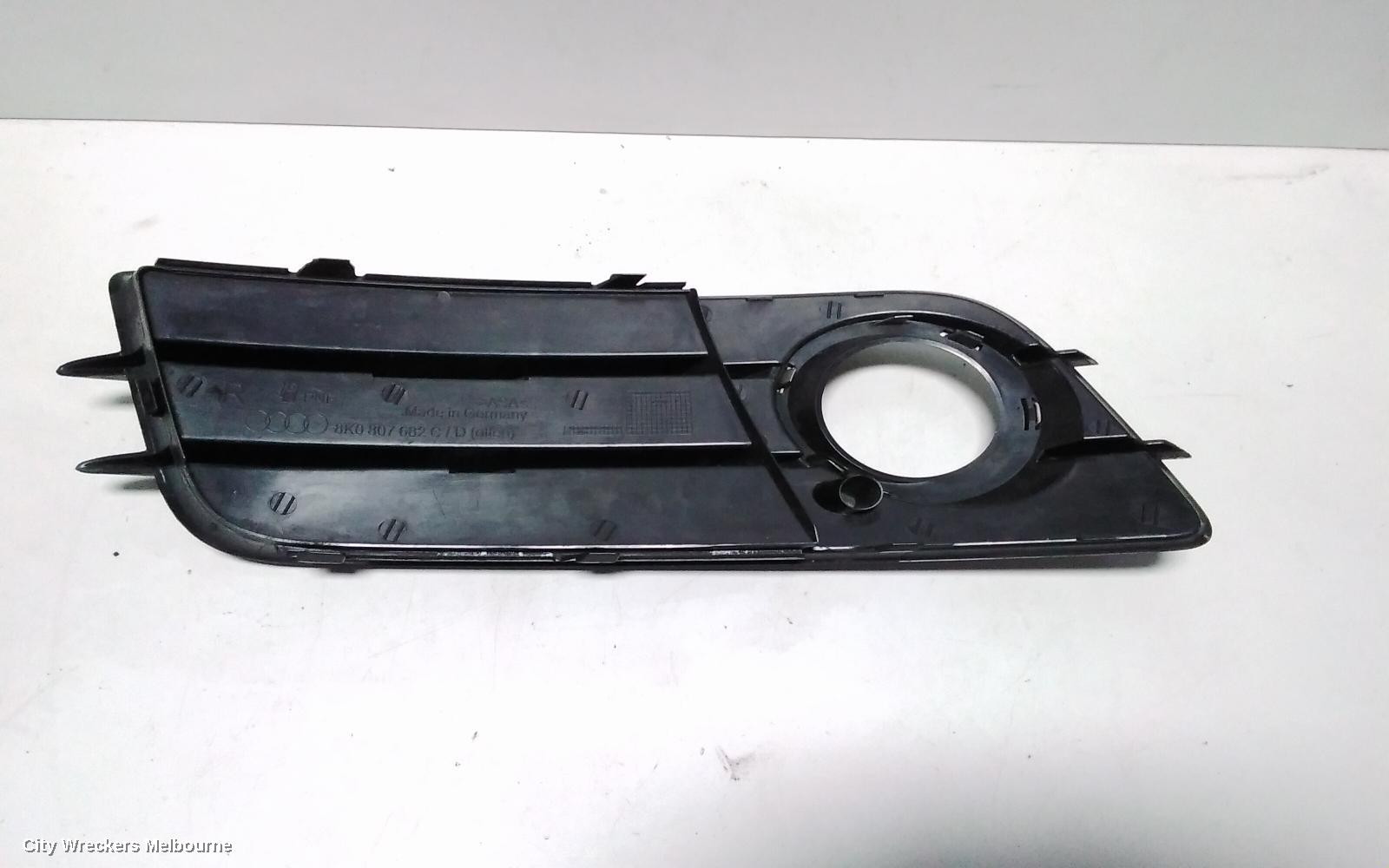 AUDI A4 RIGHT INDICATOR/FOG/SIDE, BUMPER FOGLAMP, B8 8K, 02/2008 - 06/2012