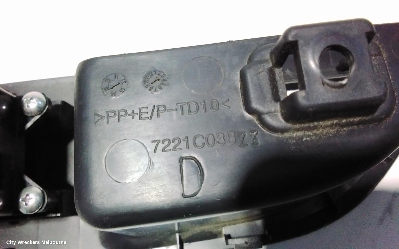 MITSUBISHI OUTLANDER PWR DR WIND SWITCH, RH FRONT (MASTER SWITCH), ZK, 04/2015 - 03/2018