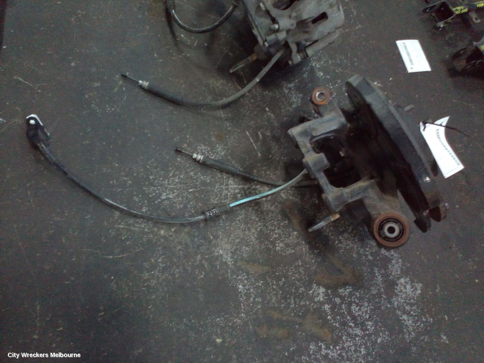 MAZDA CX5 LEFT REAR HUB ASSEMBLY, KE-KF, 2WD, BOLT TYPE SHOCK MOUNT, 02/2012 ONWARDS