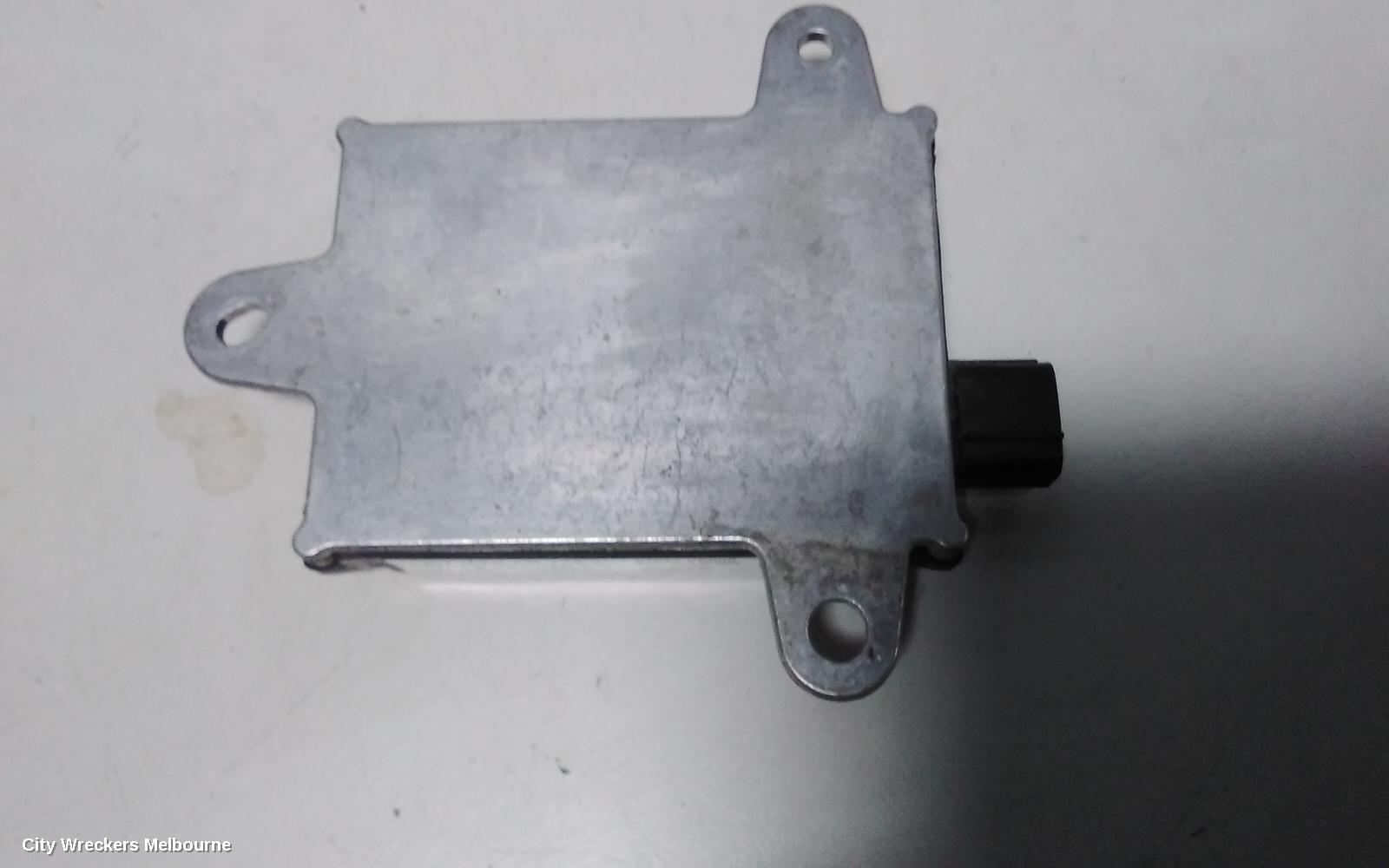 SUBARU LIBERTY, 6TH GEN 08/2014 - 04/2021, RH BLIND SPOT MODULE: 69338
