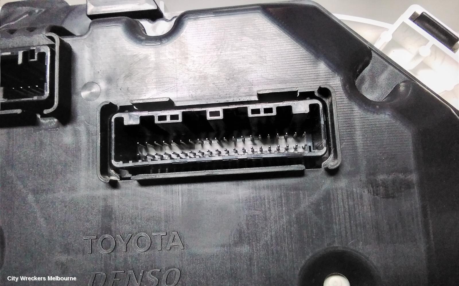 TOYOTA RAV4 INSTRUMENT CLUSTER, INSTRUMENT CLUSTER, PETROL, AUTO T/M, XA40, 12/2012 - 09/2015