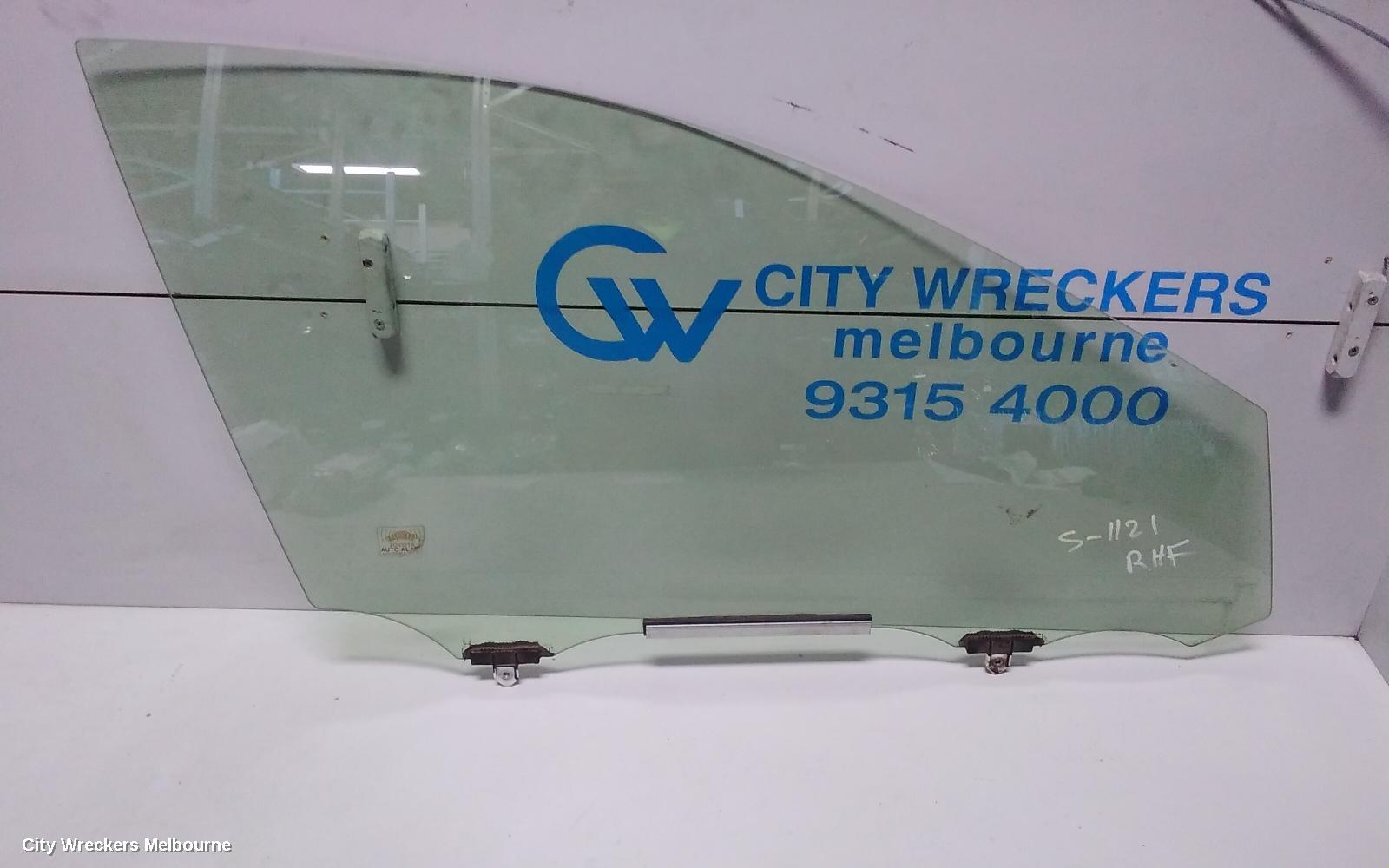 TOYOTA RAV4 RIGHT FRONT DOOR WINDOW, XA40, 12/2012 - 11/2018