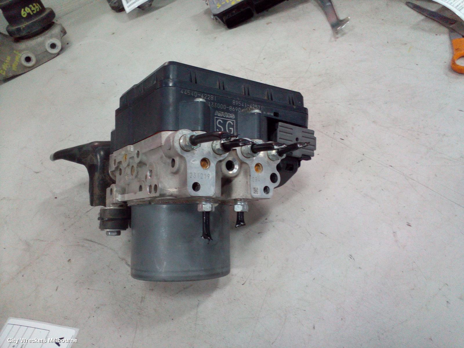 TOYOTA RAV4 ABS PUMP/MODULATOR, ASA44R, 2.5, PETROL, AUTO T/M TYPE, 12/2012 - 11/2018