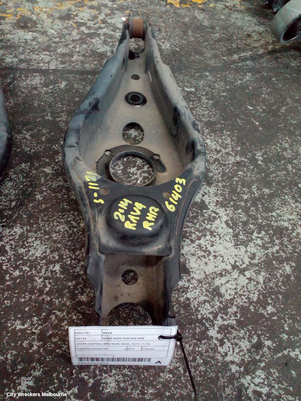 TOYOTA RAV4 RIGHT REAR TRAILING ARM, LOWER CONTROL ARM-REAR, XA40, 12/2012 - 11/2018