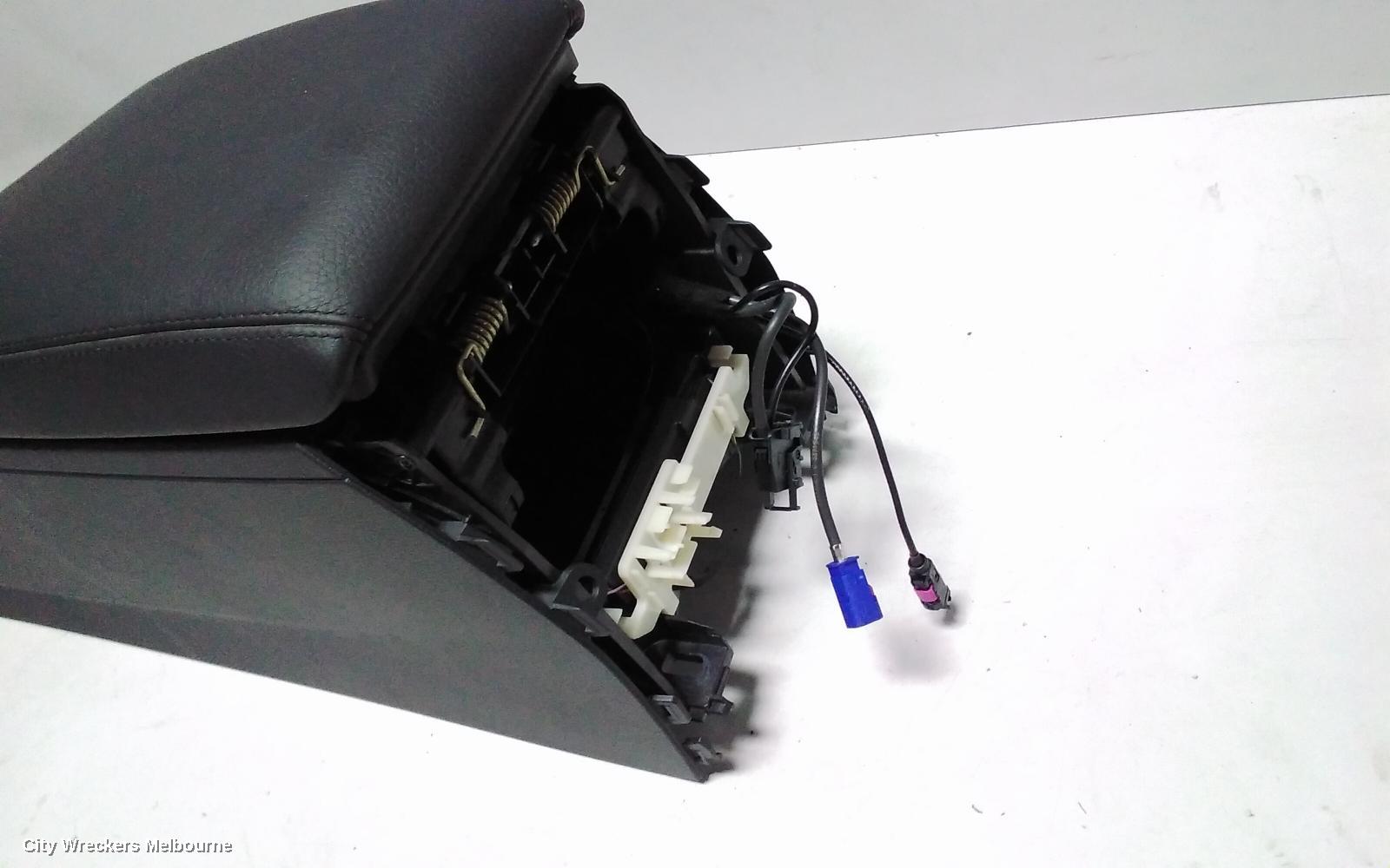 BMW 3 SERIES CONSOLE, LEATHER, F30/F31/F34, 11/2011 ONWARDS