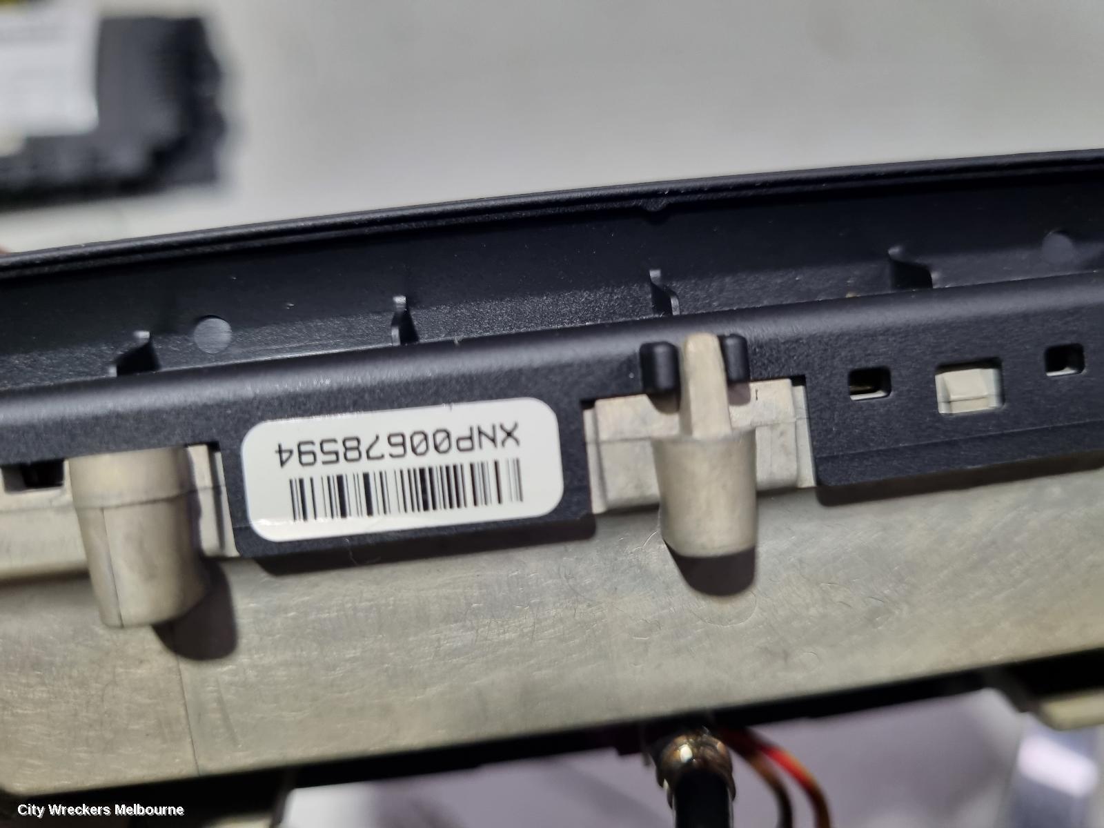BMW 3 SERIES RADIO/CD/DVD/SAT/TV, DASH RADIO CONTROL PANEL/CONTROL UNIT, W/ CHROME TYPE, F30/F31, SEDAN/WAGON, 11/2011 - 05/2019