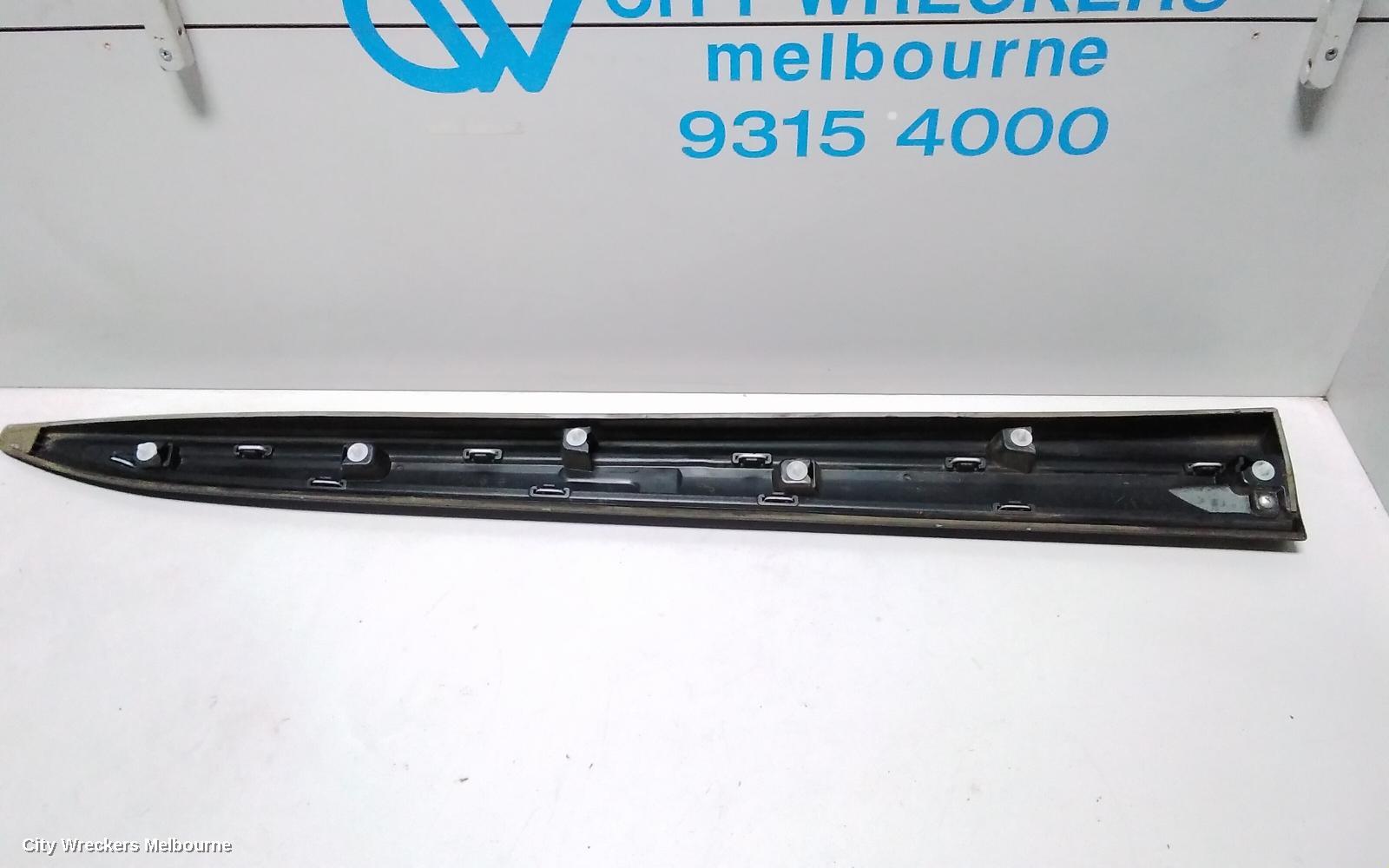 MITSUBISHI OUTLANDER DOOR MOULD, LHF DOOR MOULD: 69443, ZK, 04/2015 - 07/2021