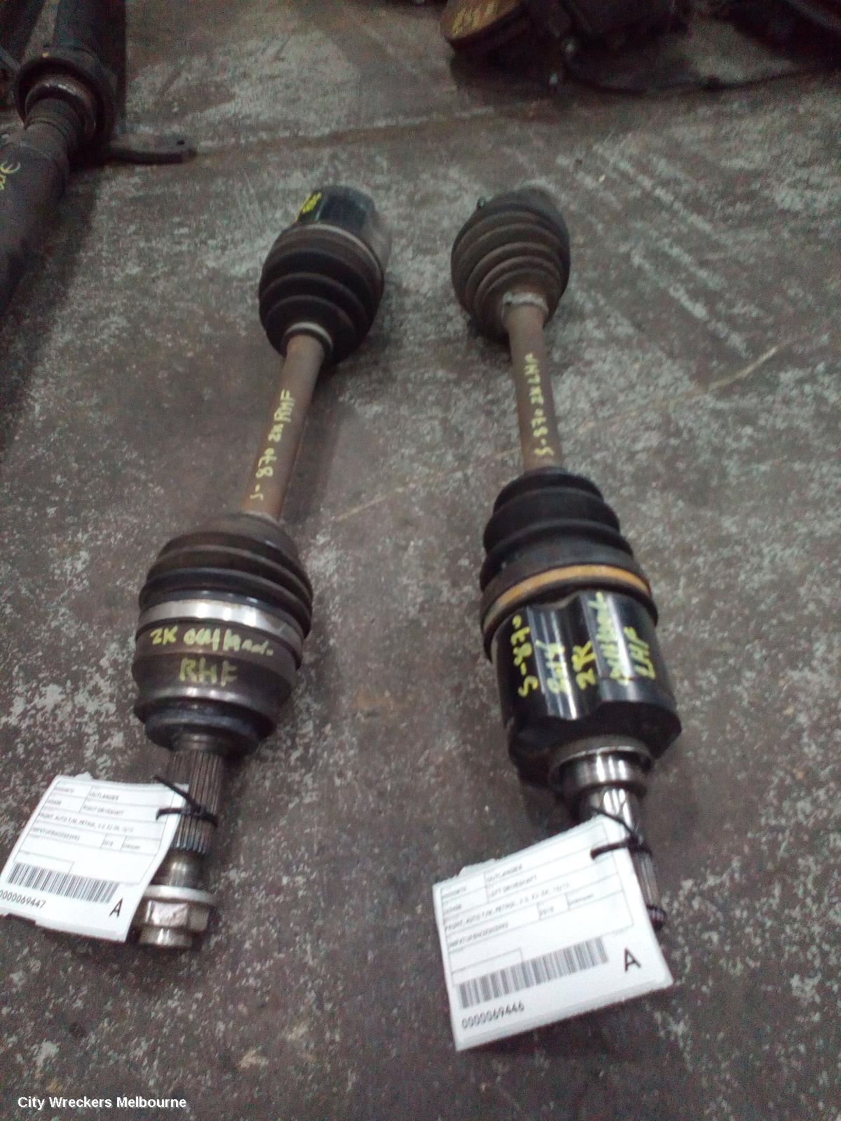 MITSUBISHI OUTLANDER LEFT DRIVESHAFT, FRONT, AUTO T/M, PETROL, 2.0, ZJ-ZL, 10/2012 ONWARDS