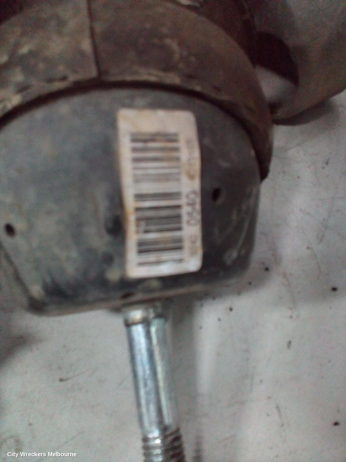 HOLDEN COMMODORE MOUNT, ENGINE MOUNT, LEFT, 3.0 V6, SIDI, LF1/LFW, VE, 08/2009 - 05/2013
