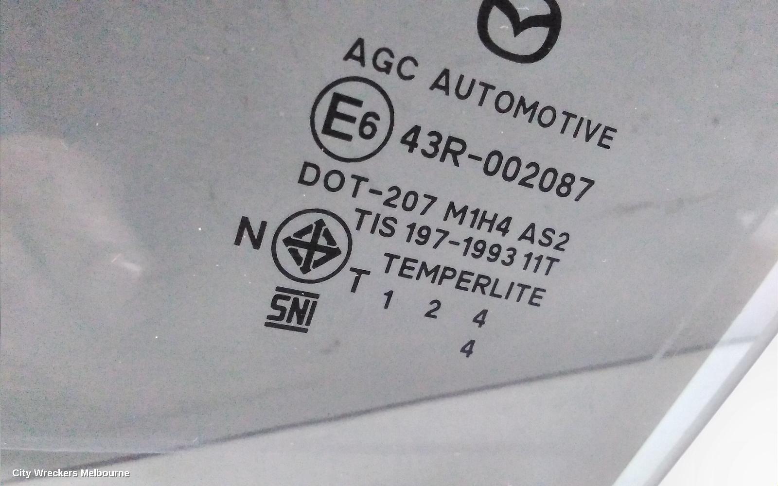 MAZDA CX3 LEFT FRONT DOOR WINDOW, DK, 03/2015 ONWARDS
