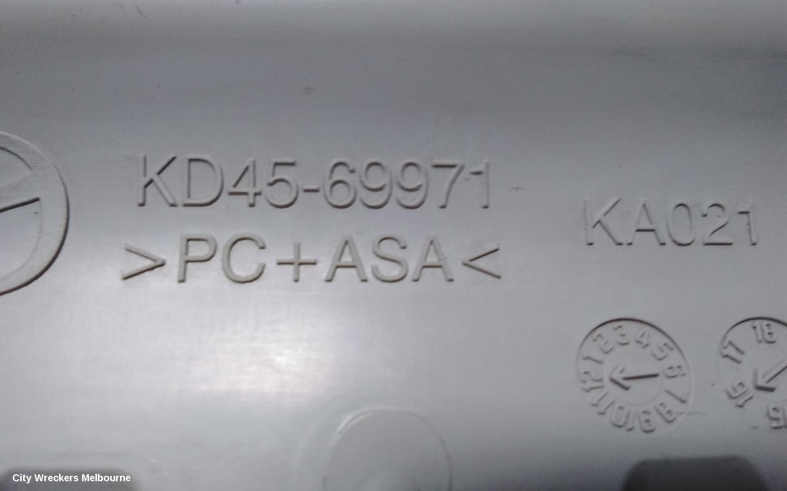 MAZDA CX3 COURTESY LIGHT, DK, 03/2015 ONWARDS
