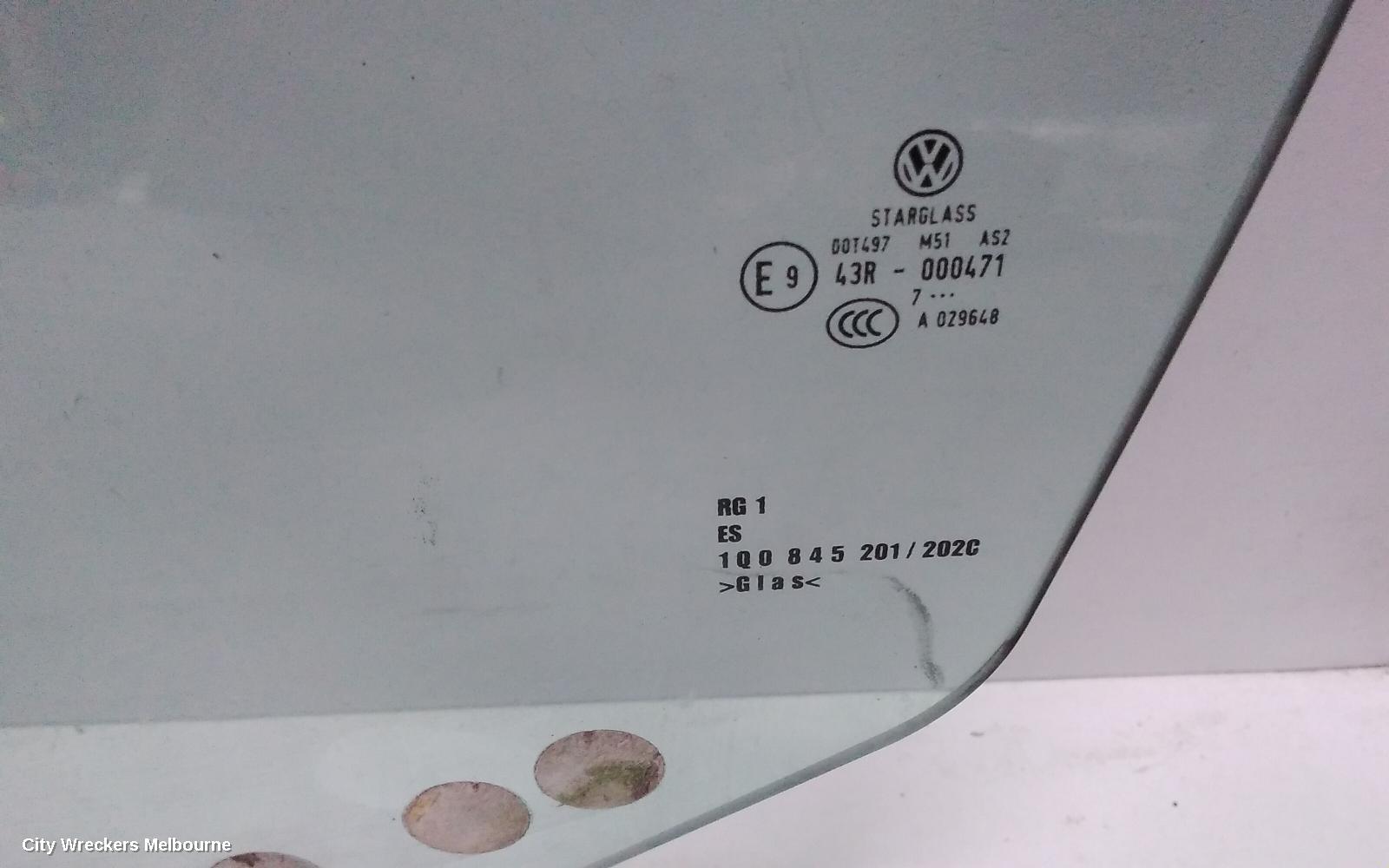 VOLKSWAGEN EOS LEFT FRONT DOOR WINDOW, 1F, 02/2007 - 12/2014