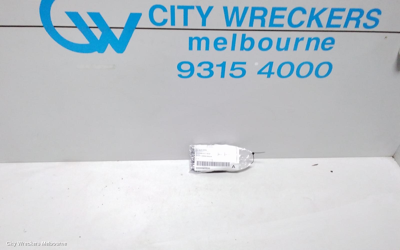 HOLDEN COMMODORE REVERSE CAMERA, FRONT CAMERA (WINDSCREEN MOUNTED), ZB, 10/2017 - 12/2020
