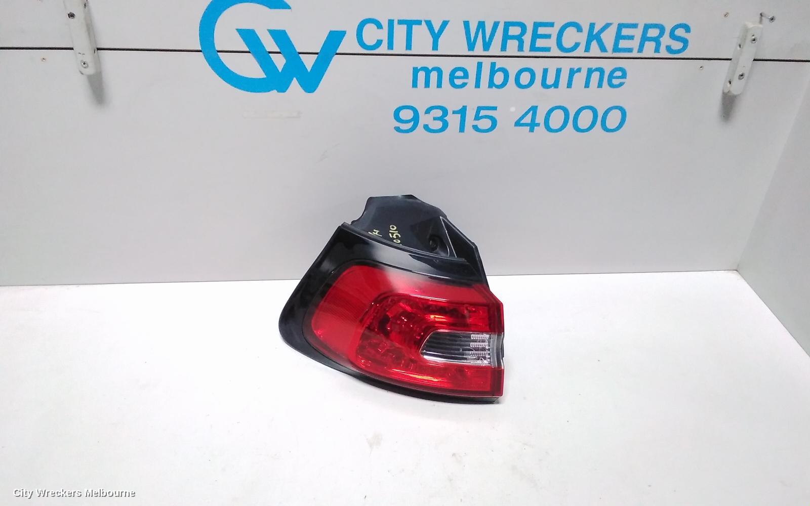 JEEP CHEROKEE LEFT TAILLIGHT, KL, IN BODY, 02/2014 - 03/2018
