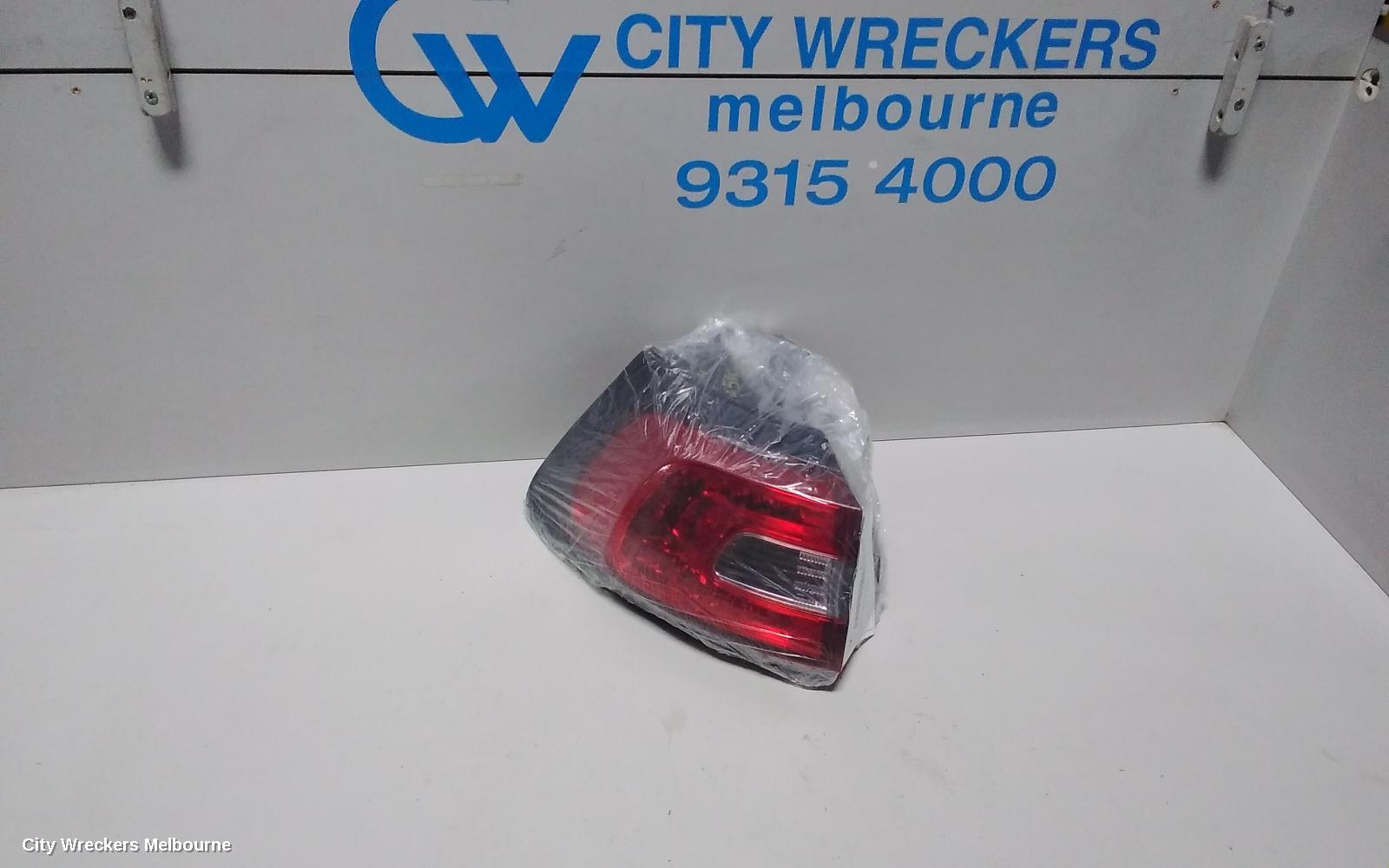 JEEP CHEROKEE LEFT TAILLIGHT, KL, IN BODY, 02/2014 - 03/2018