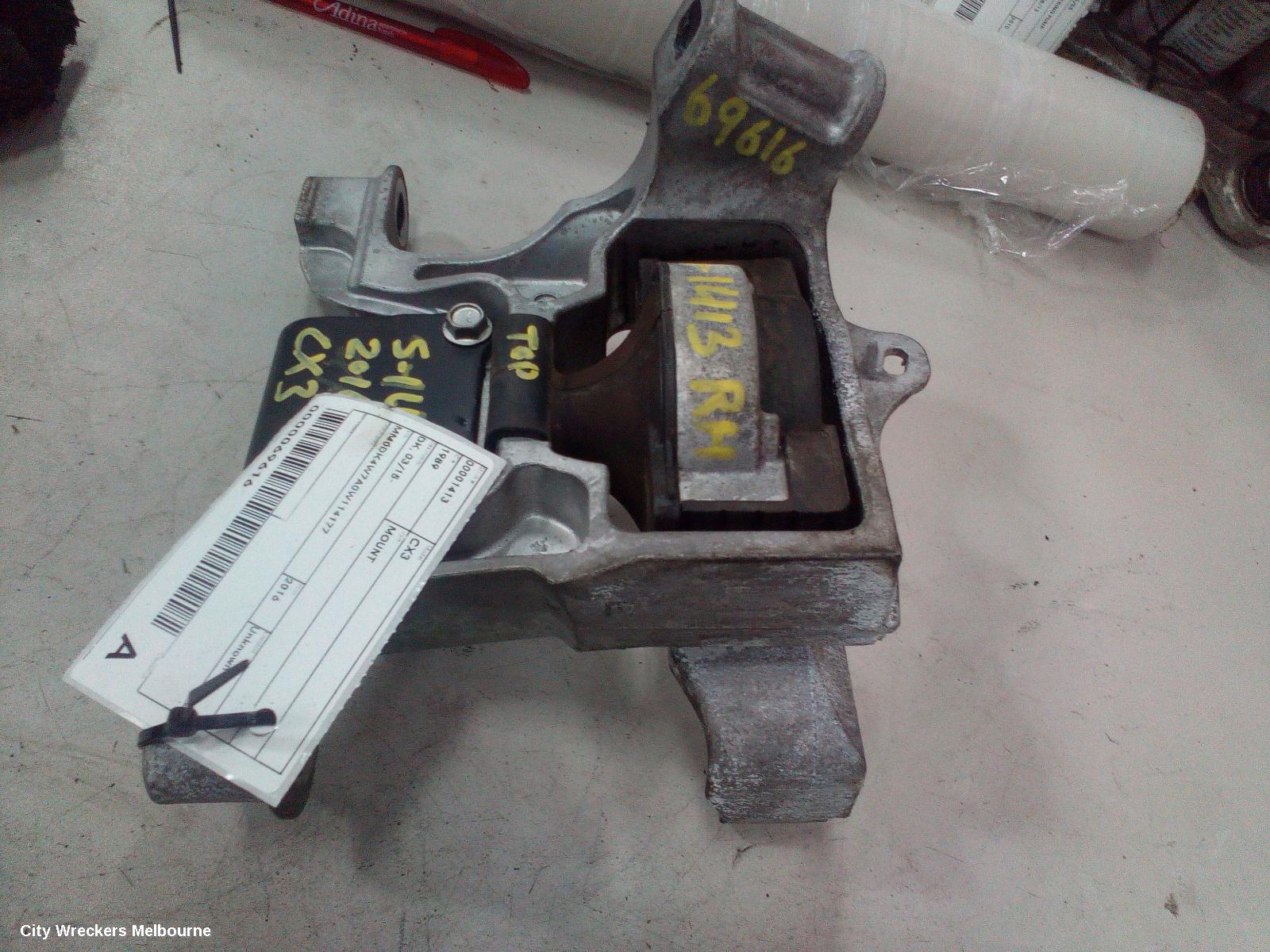 MAZDA CX3 MOUNT, DK, 03/2015 ONWARDS