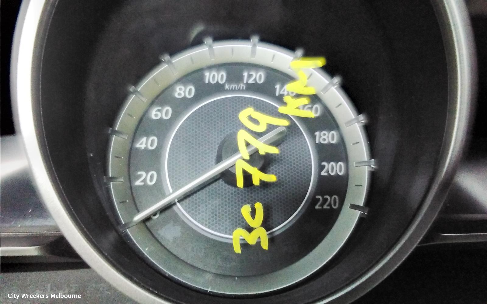 MAZDA CX3 INSTRUMENT CLUSTER, INSTRUMENT CLUSTER, PETROL, AUTO T/M, NEO/MAXX, DK, 03/2015 - 05/2018