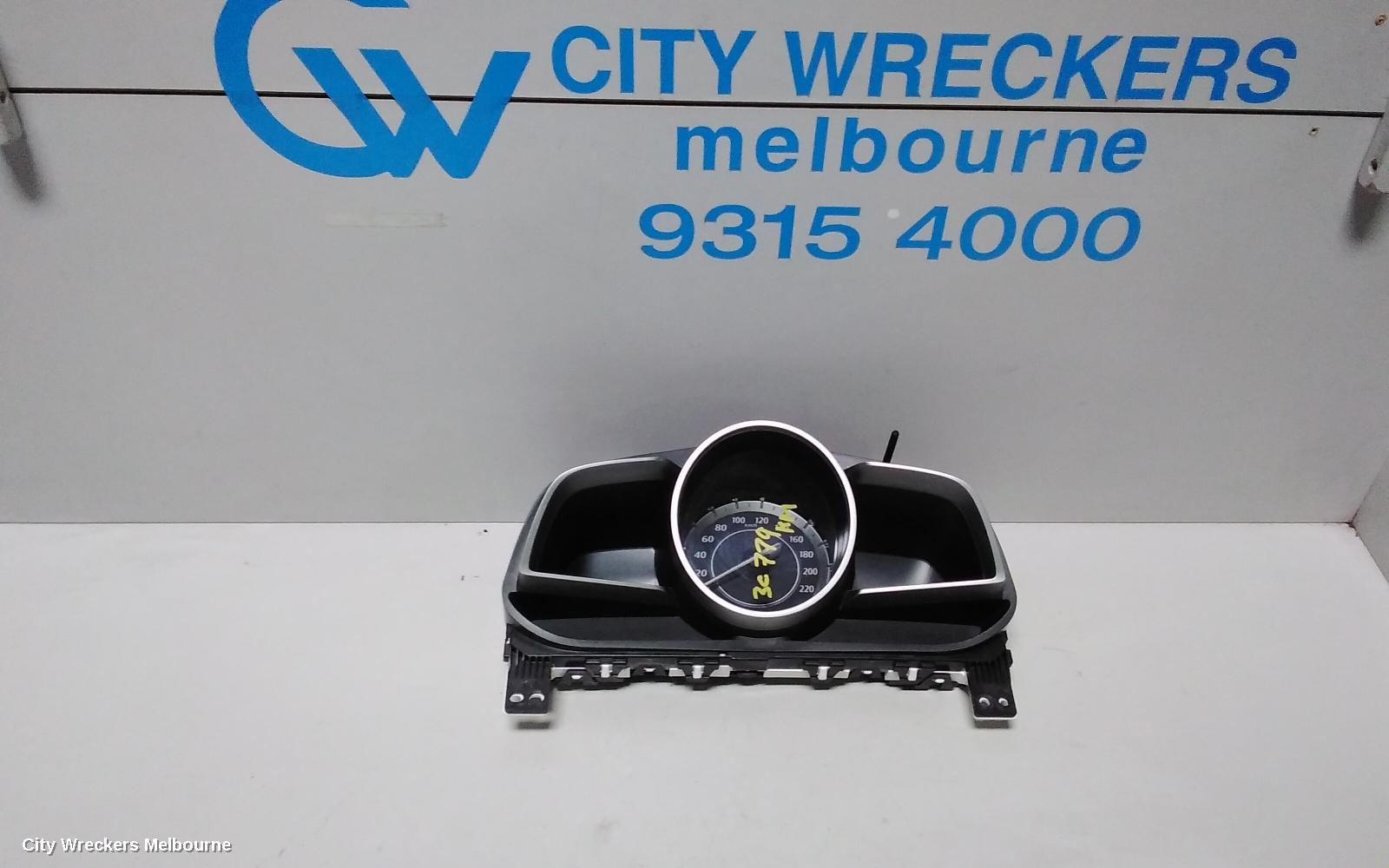MAZDA CX3 INSTRUMENT CLUSTER, INSTRUMENT CLUSTER, PETROL, AUTO T/M, NEO/MAXX, DK, 03/2015 - 05/2018