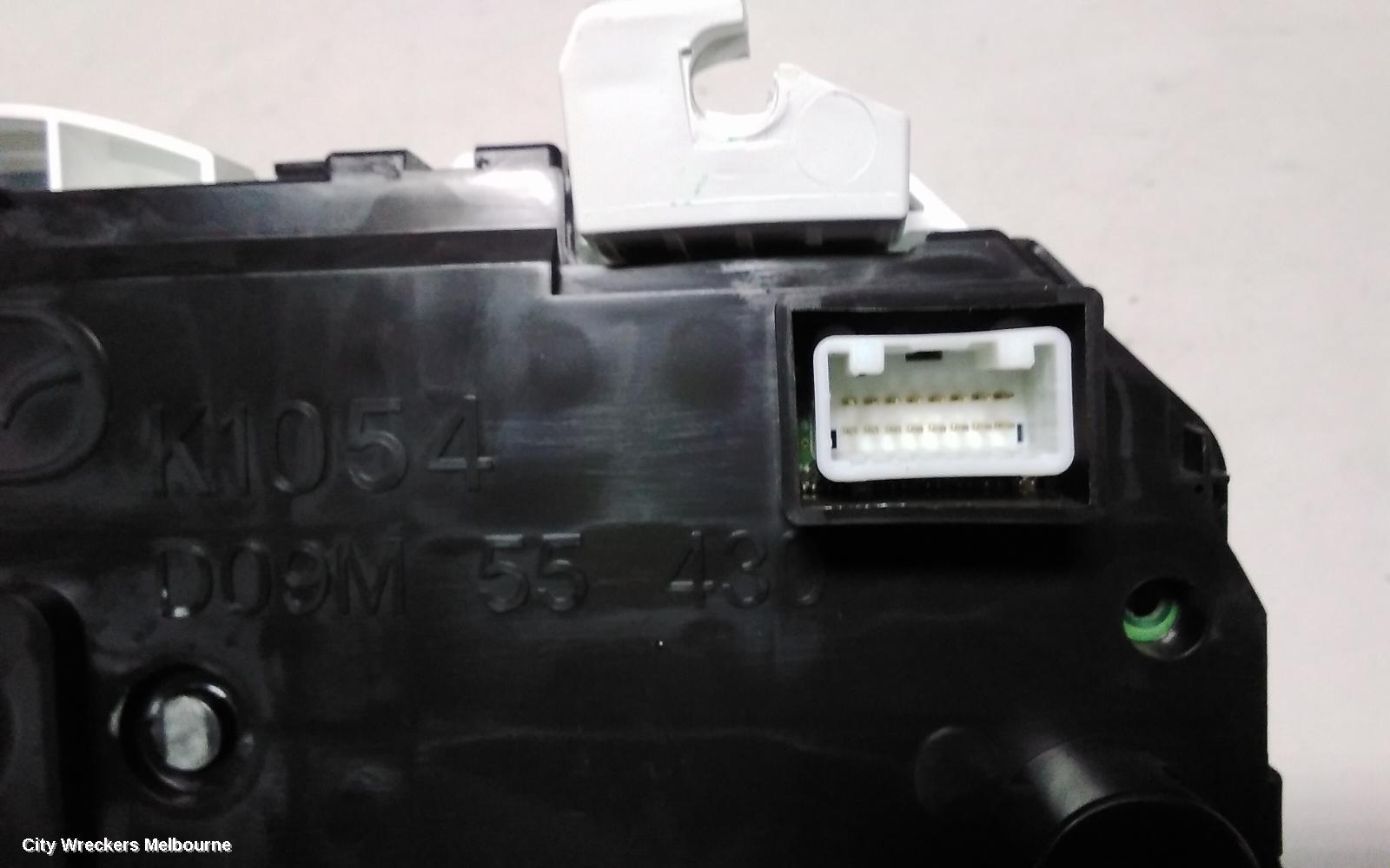 MAZDA CX3 INSTRUMENT CLUSTER, INSTRUMENT CLUSTER, PETROL, AUTO T/M, NEO/MAXX, DK, 03/2015 - 05/2018