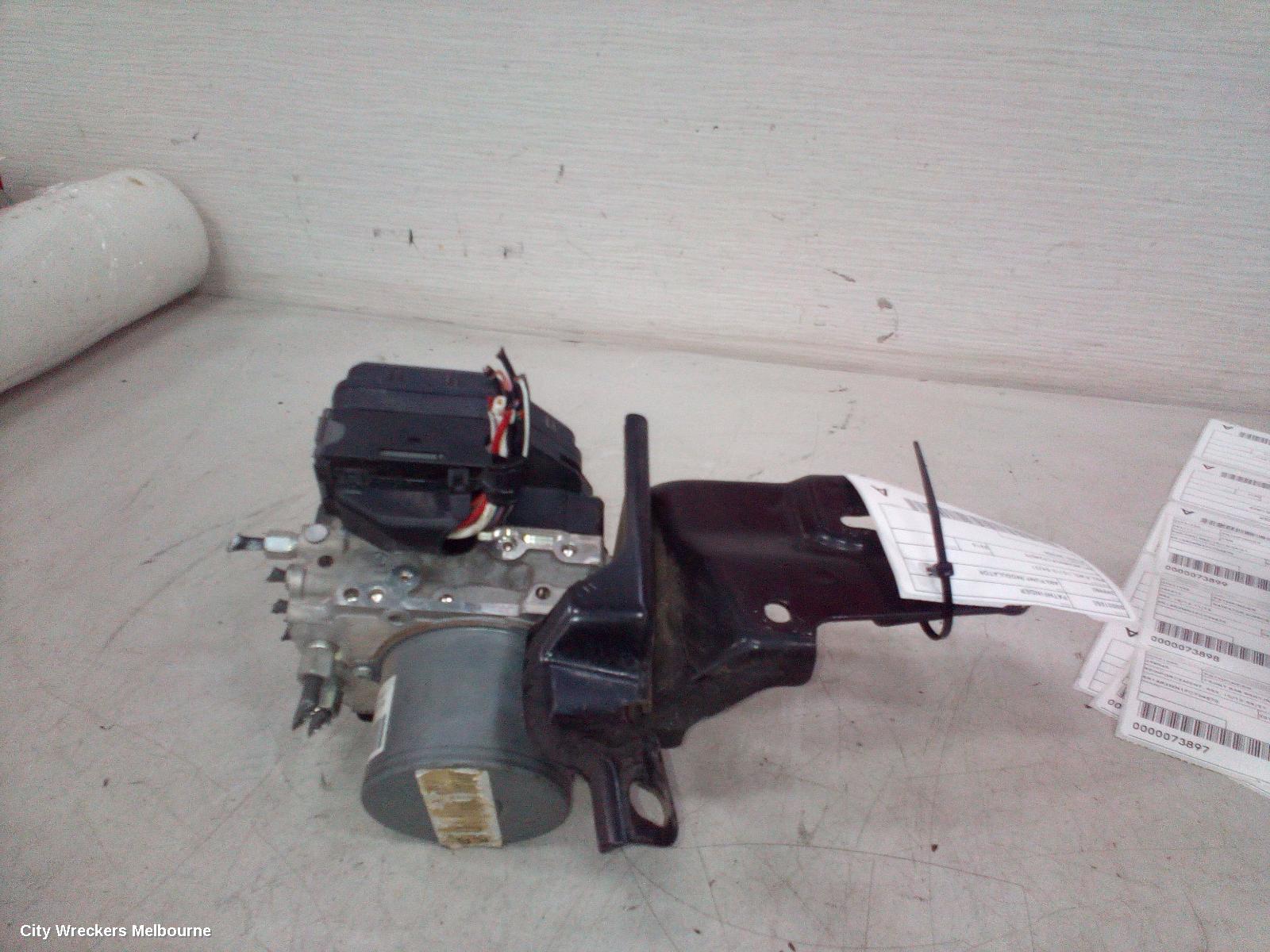 NISSAN PATHFINDER ABS PUMP/MODULATOR, R52, FWD, 06/2013 - 04/2021